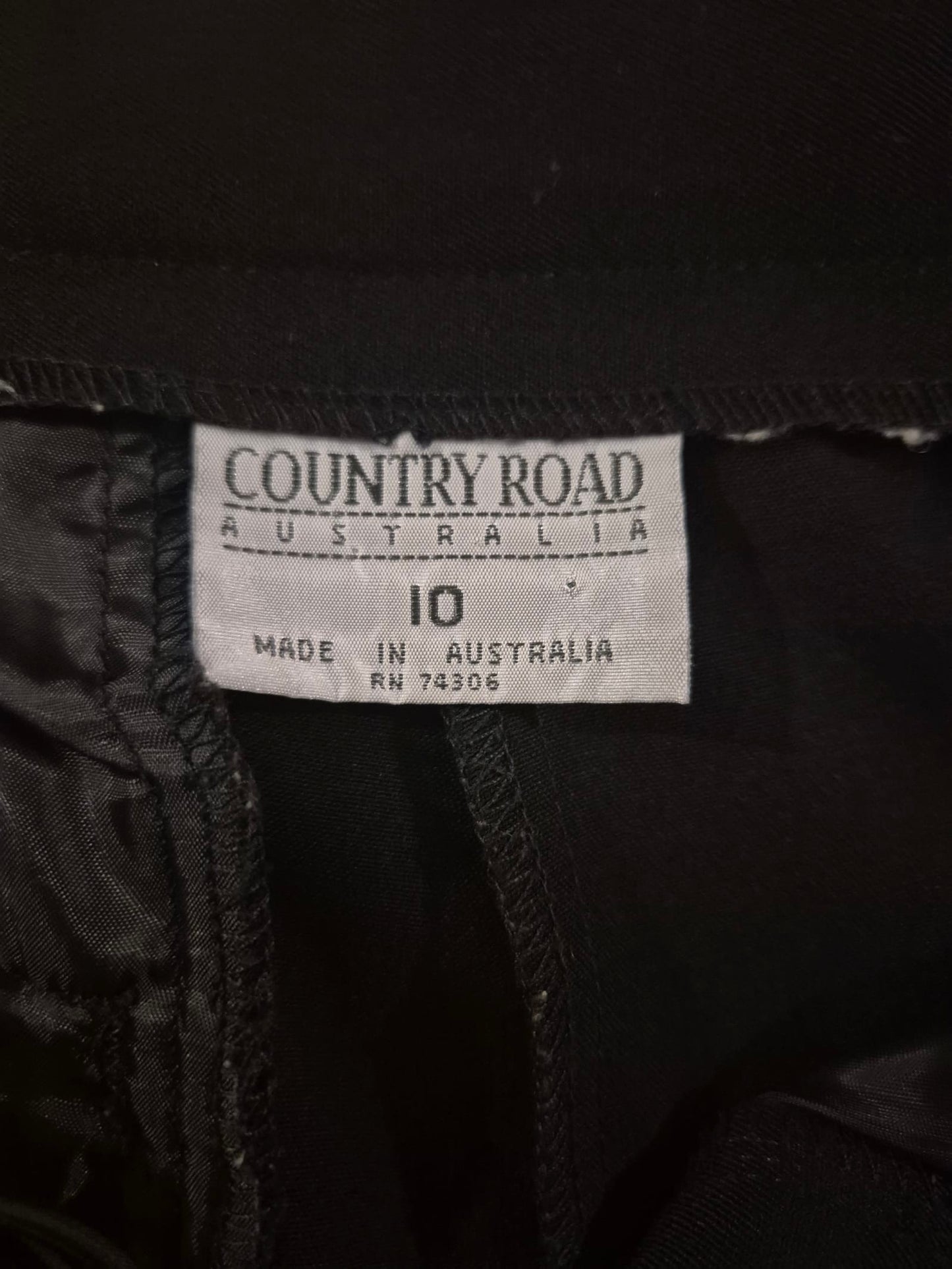115738