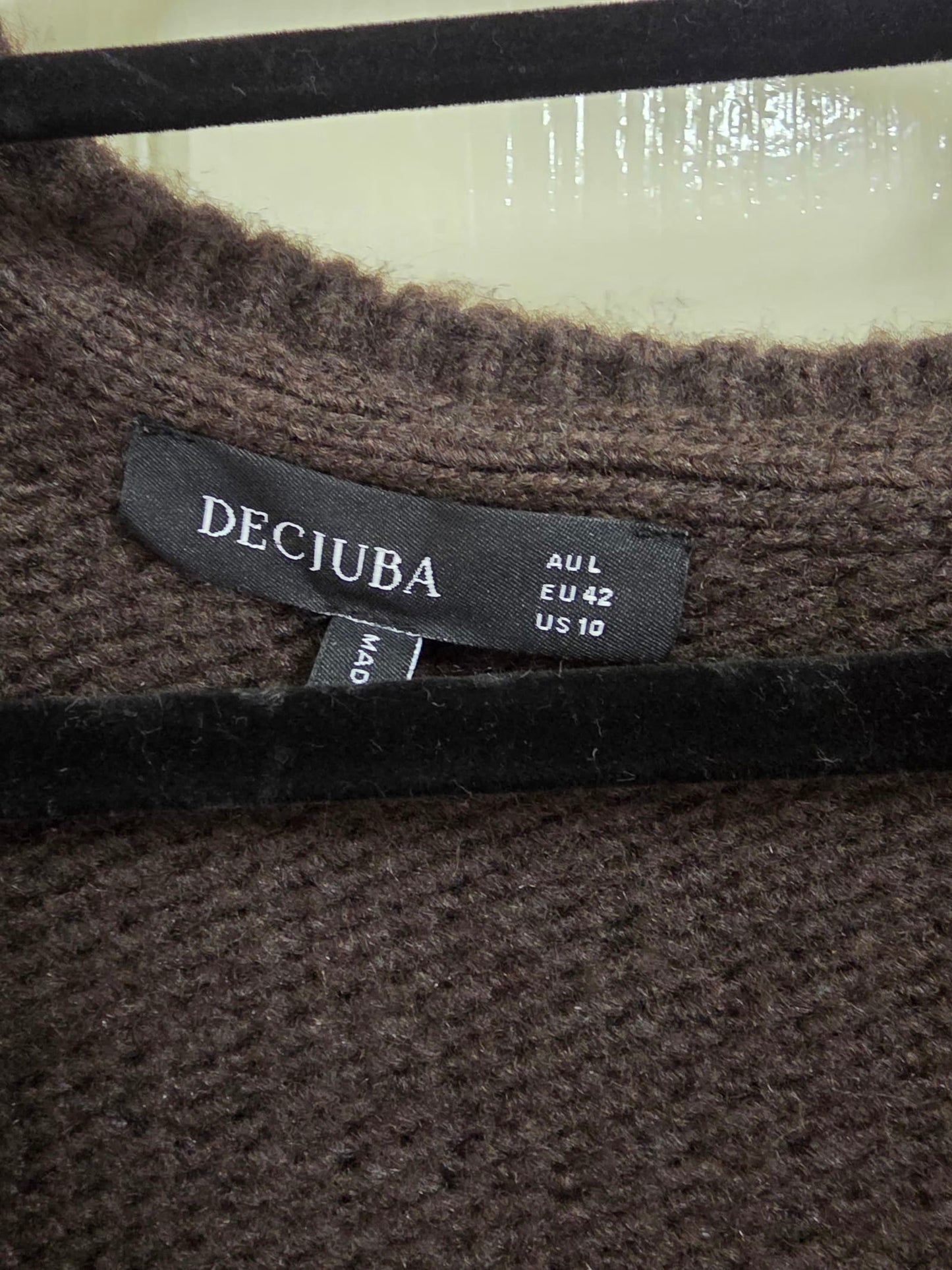 133987