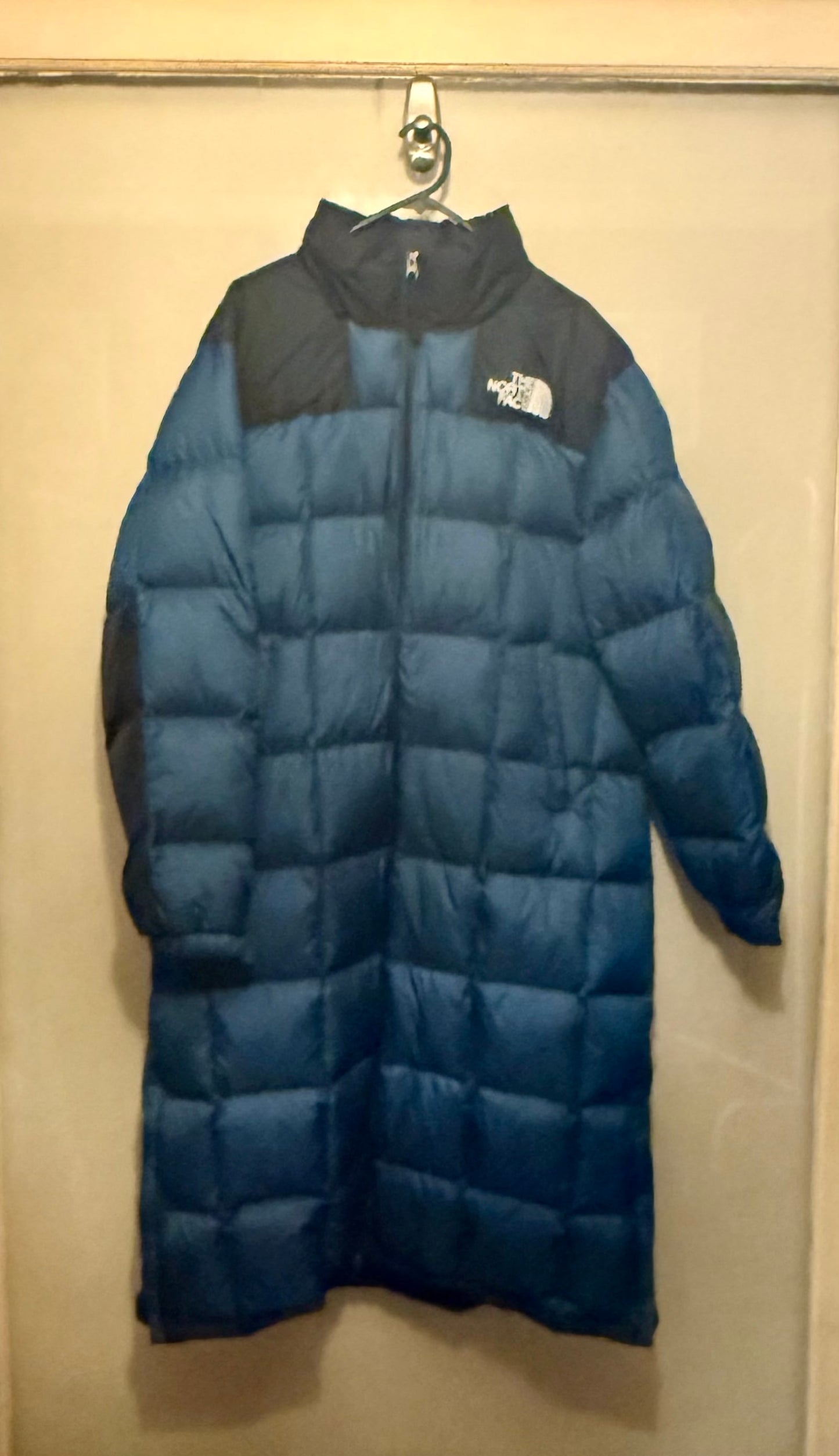 122190
