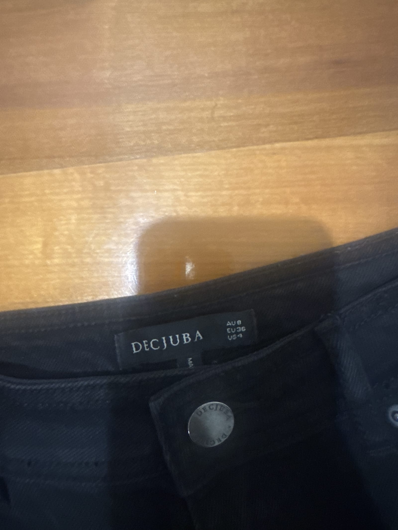 123957