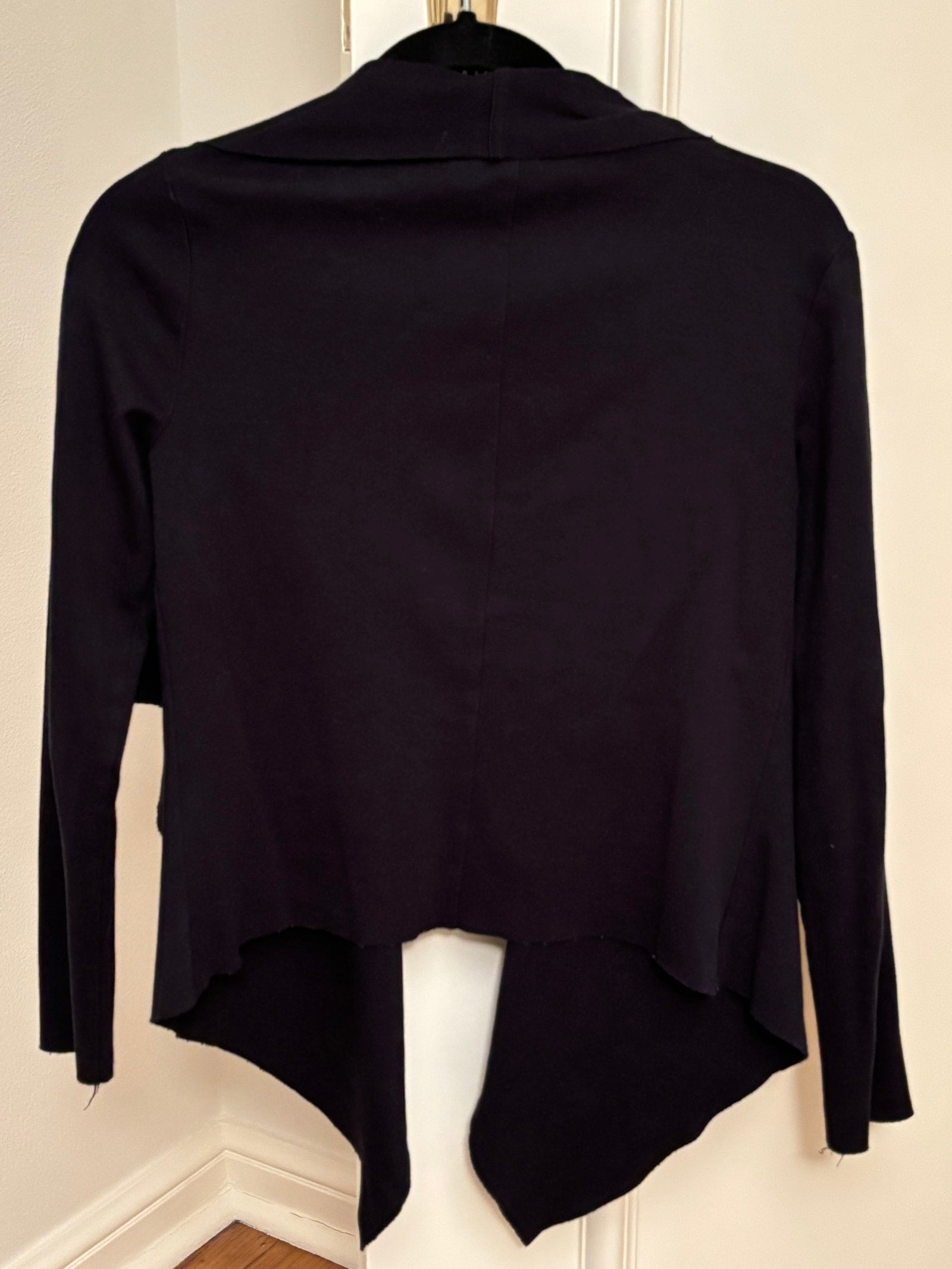 142859