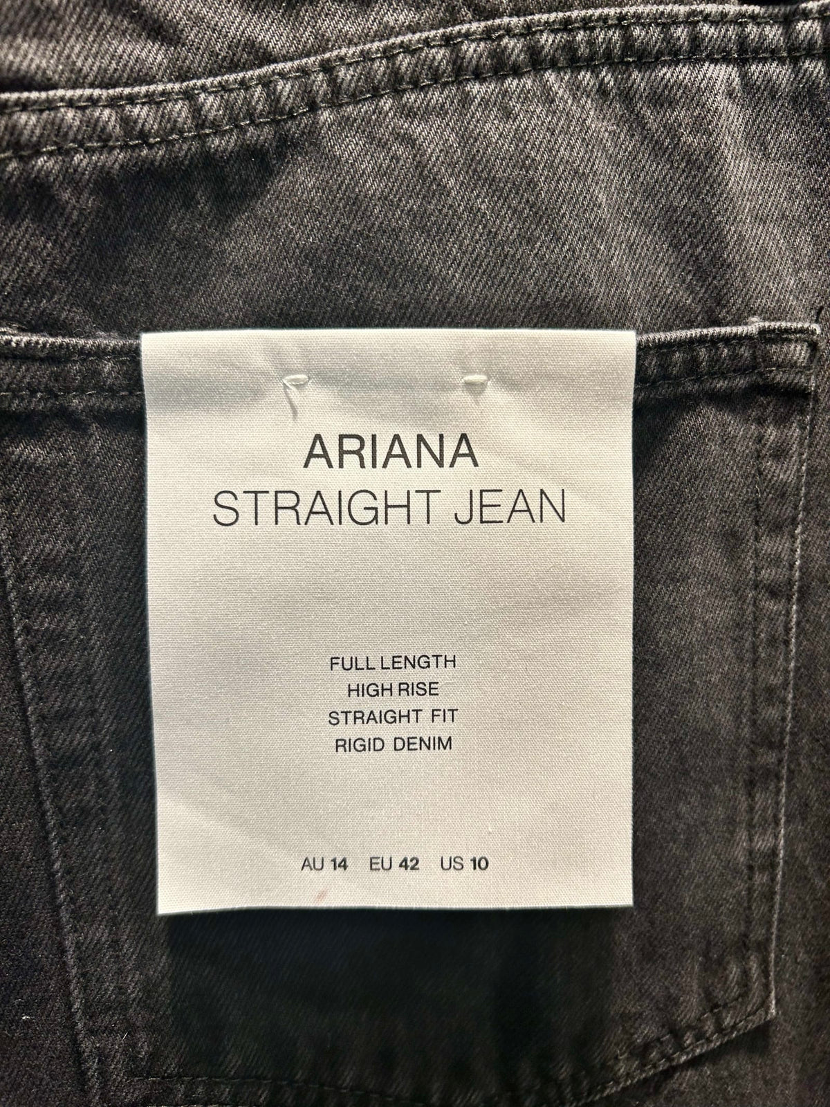 210982