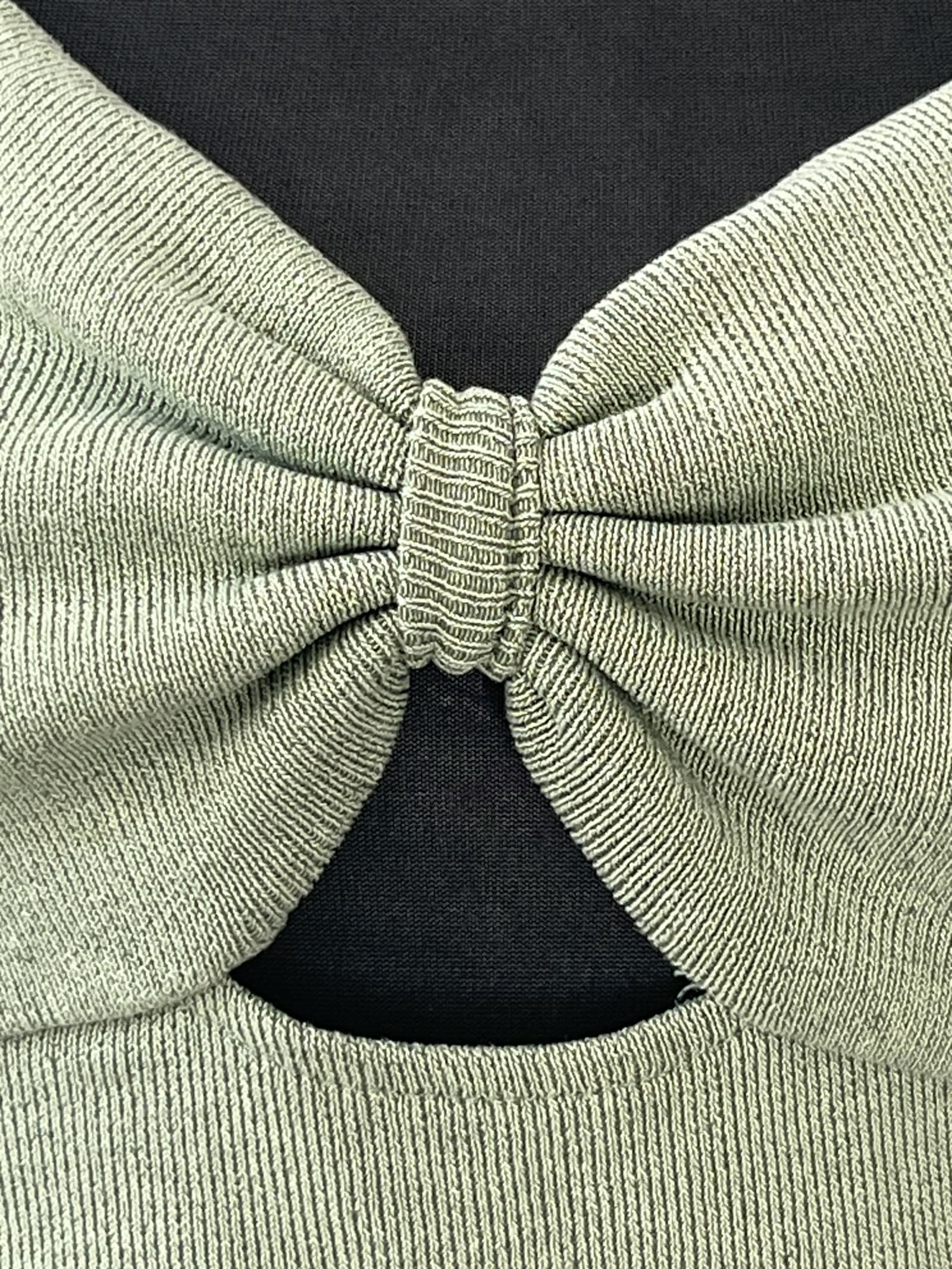 196345