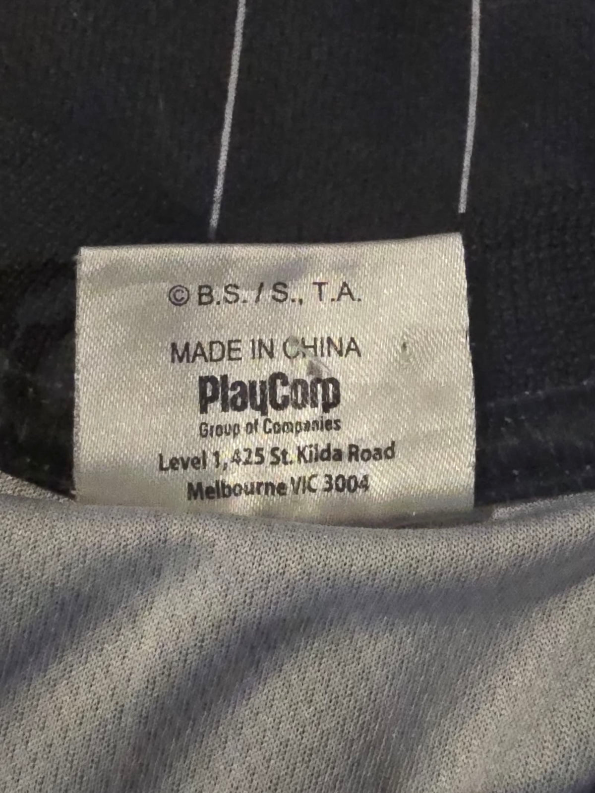 211149