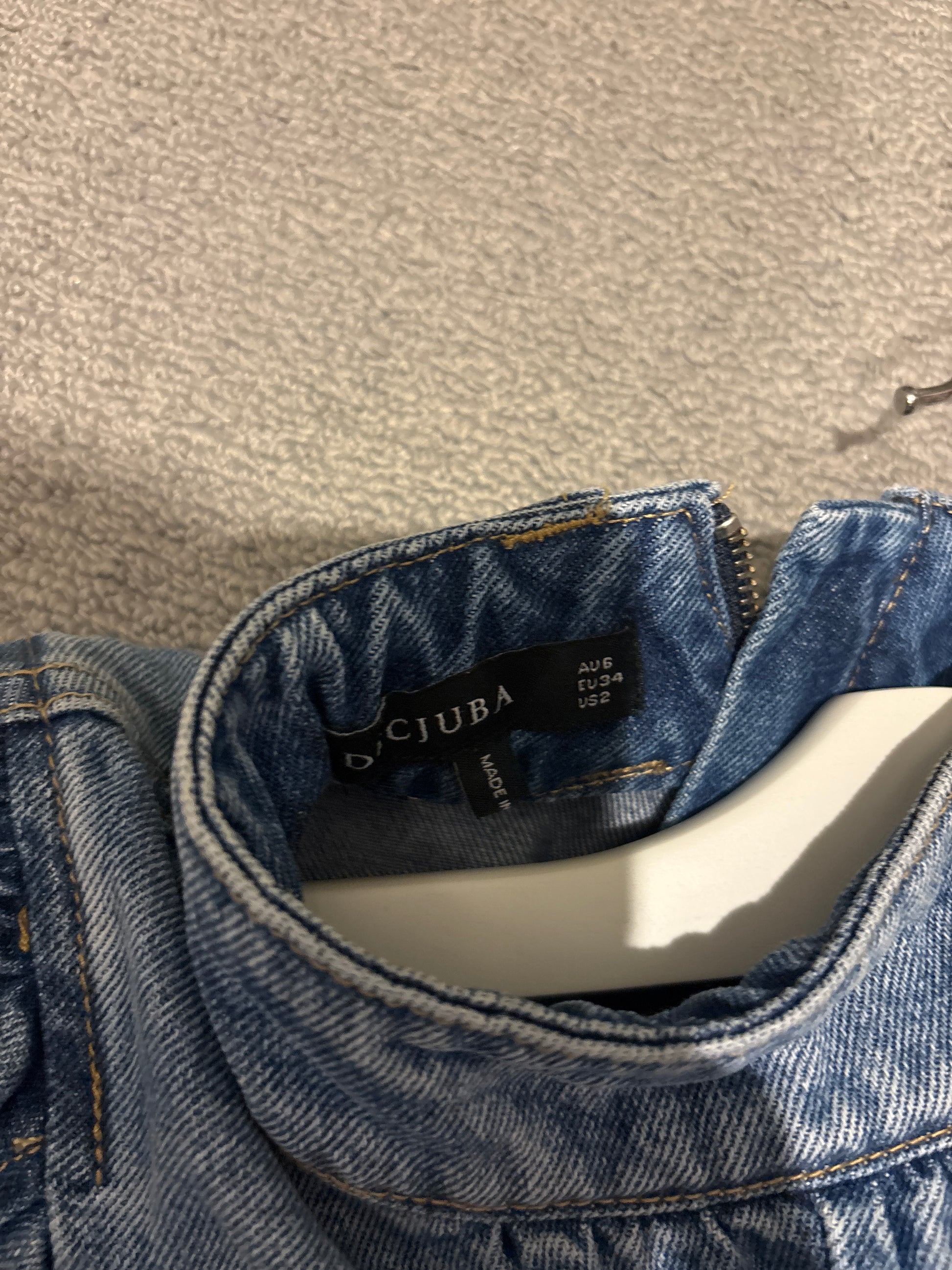 23923