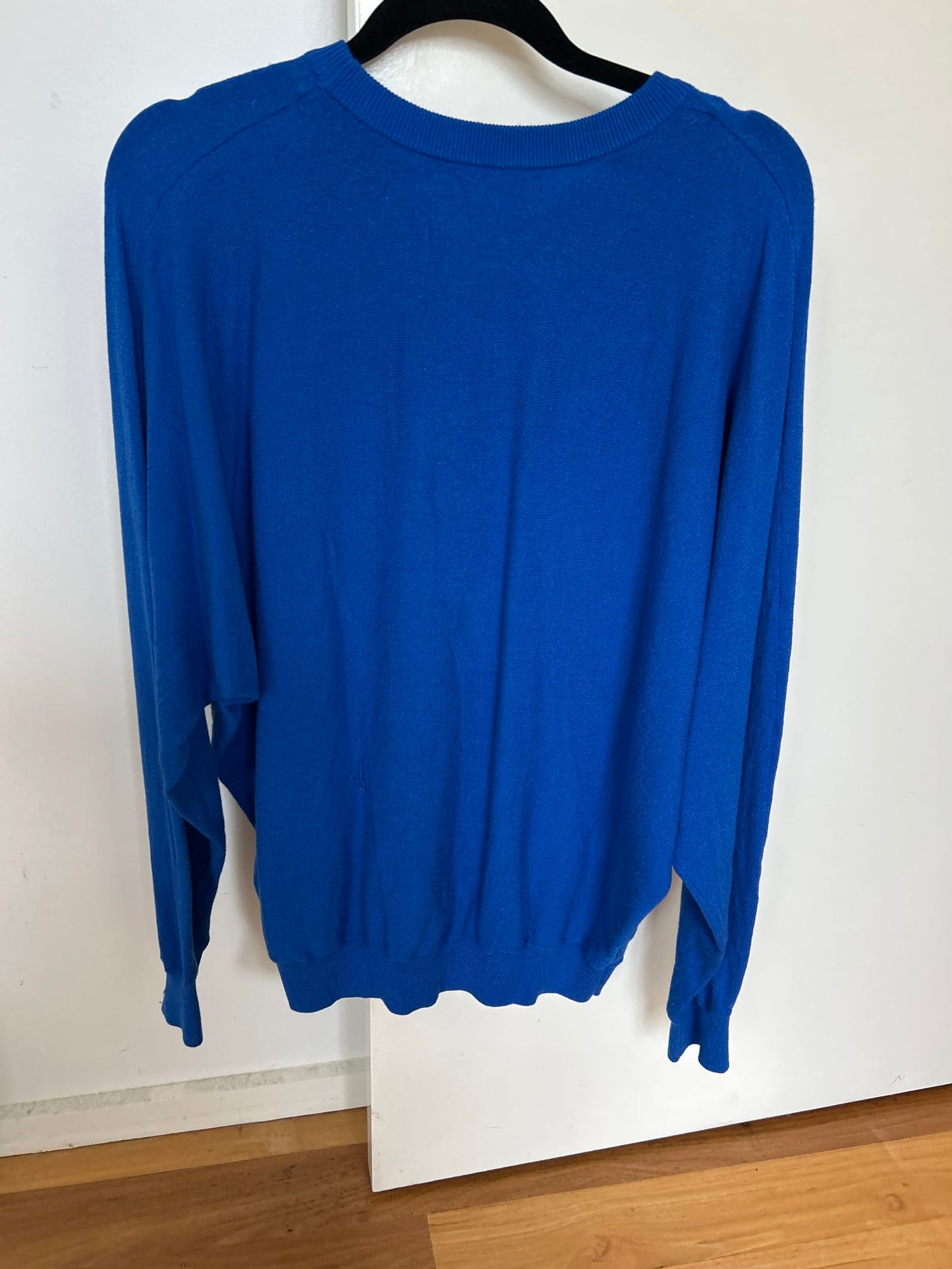 162810