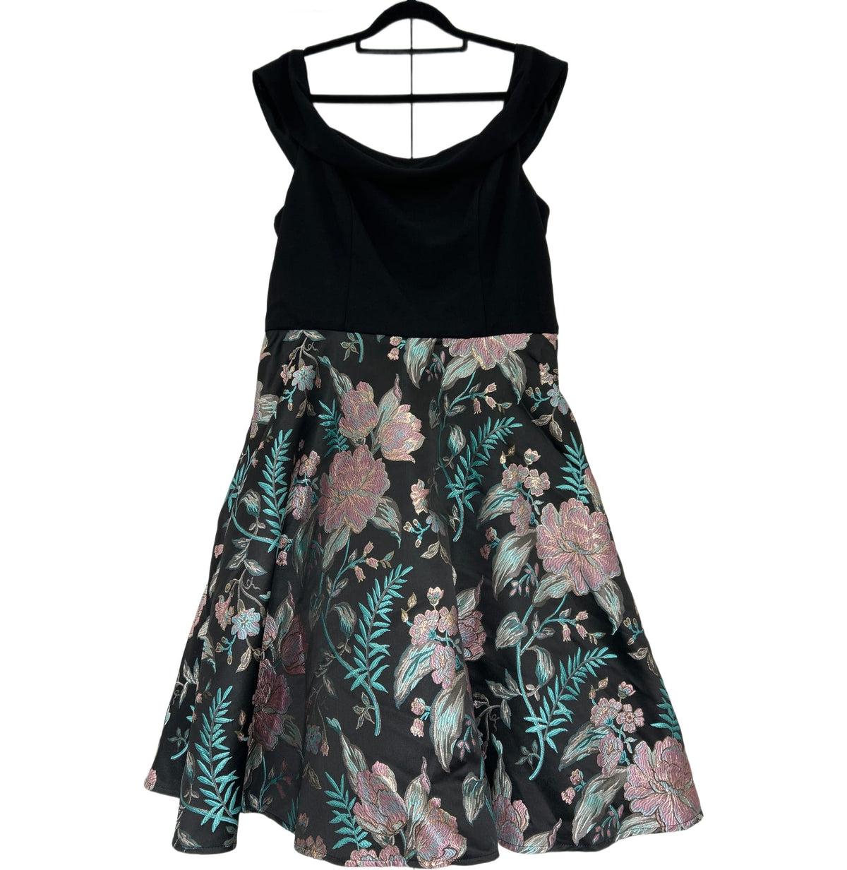 122941