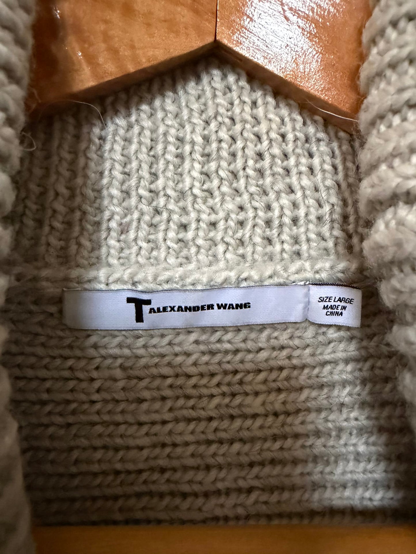 95082