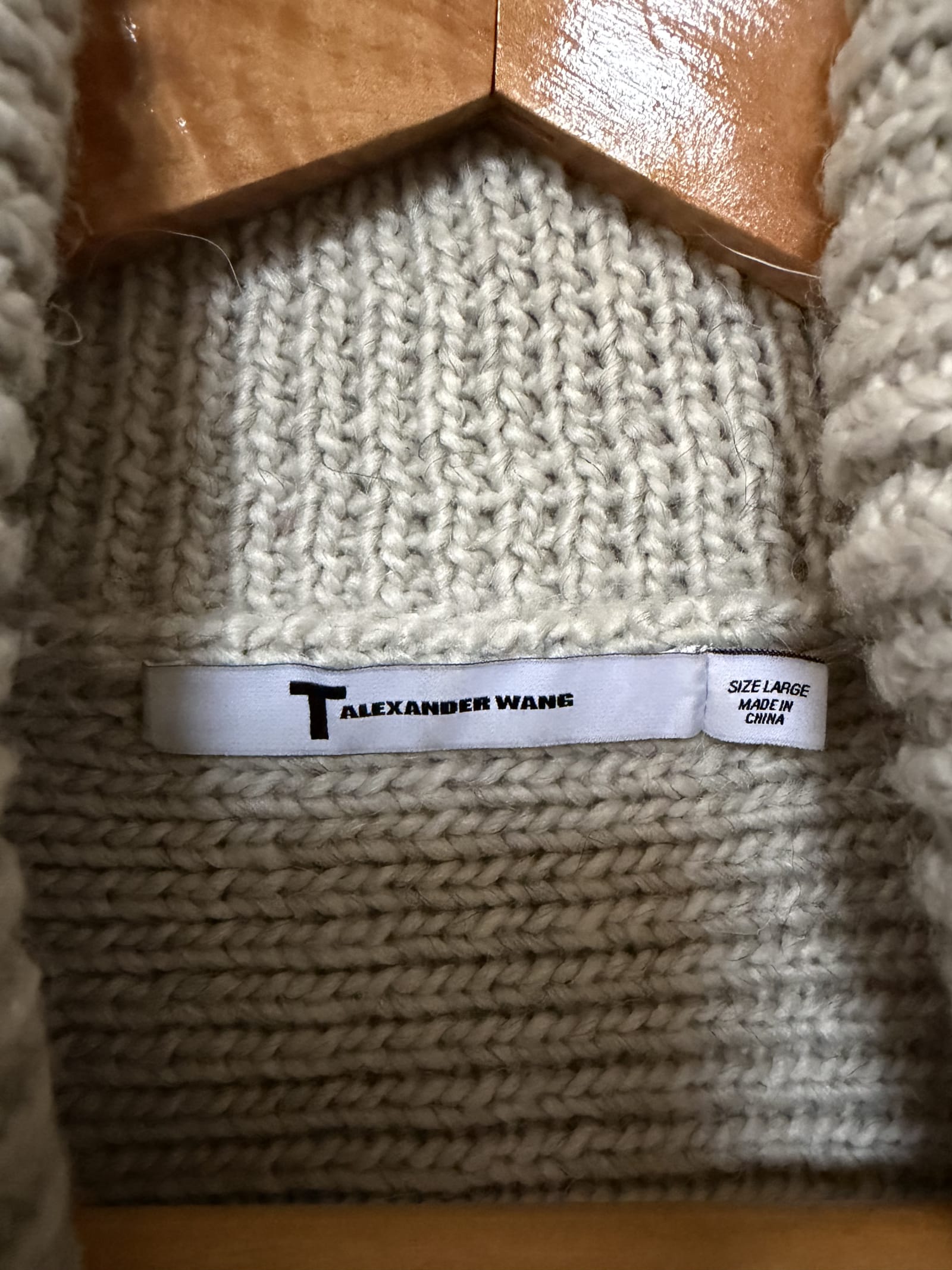 95082