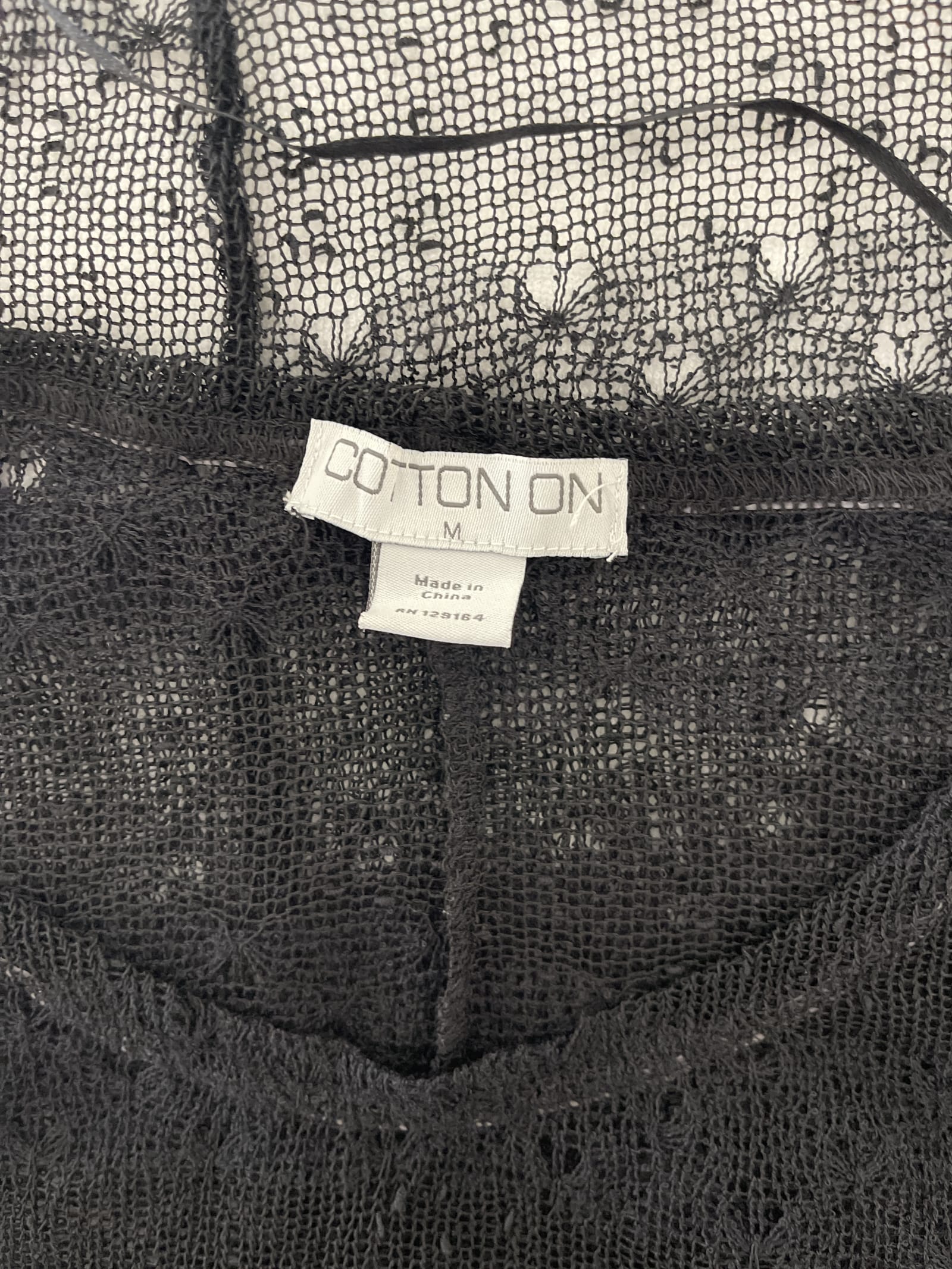 79564