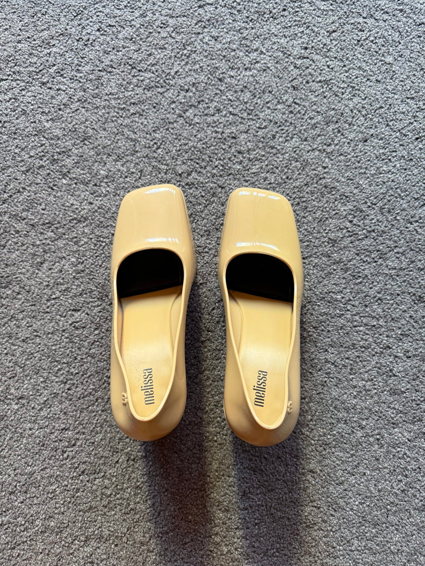 178834