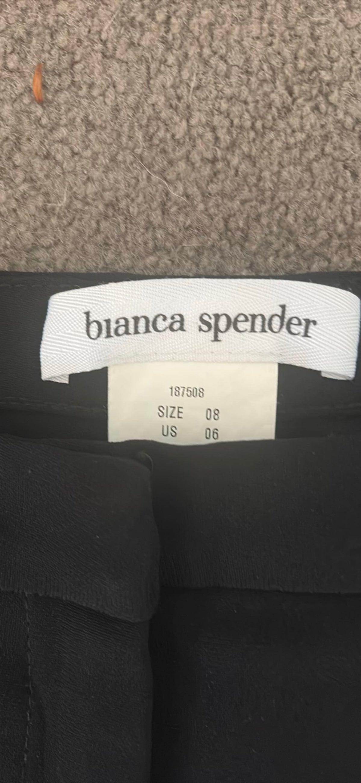 219389