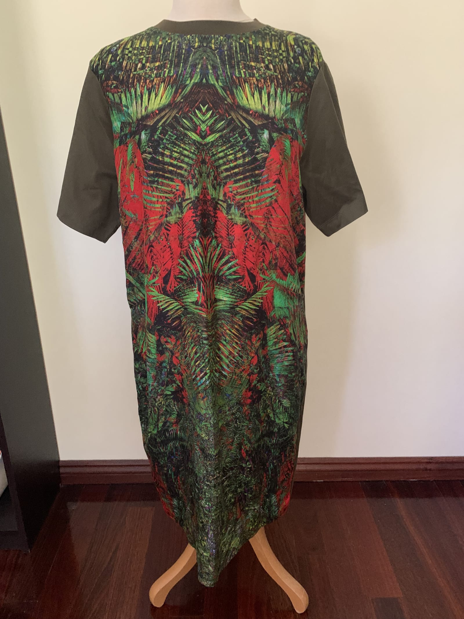 99975