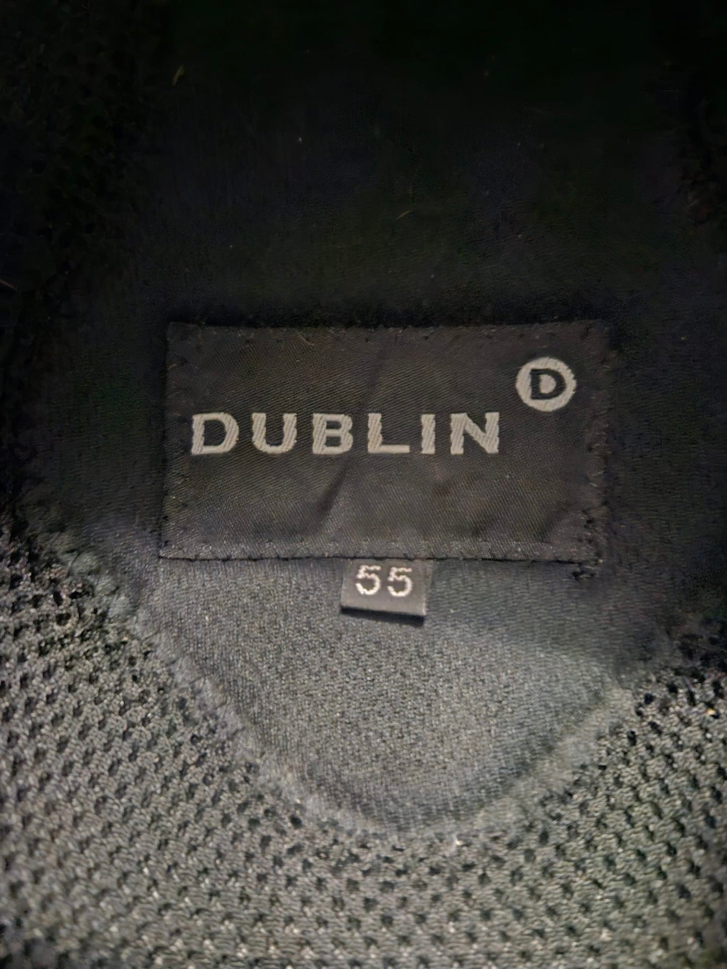 128821