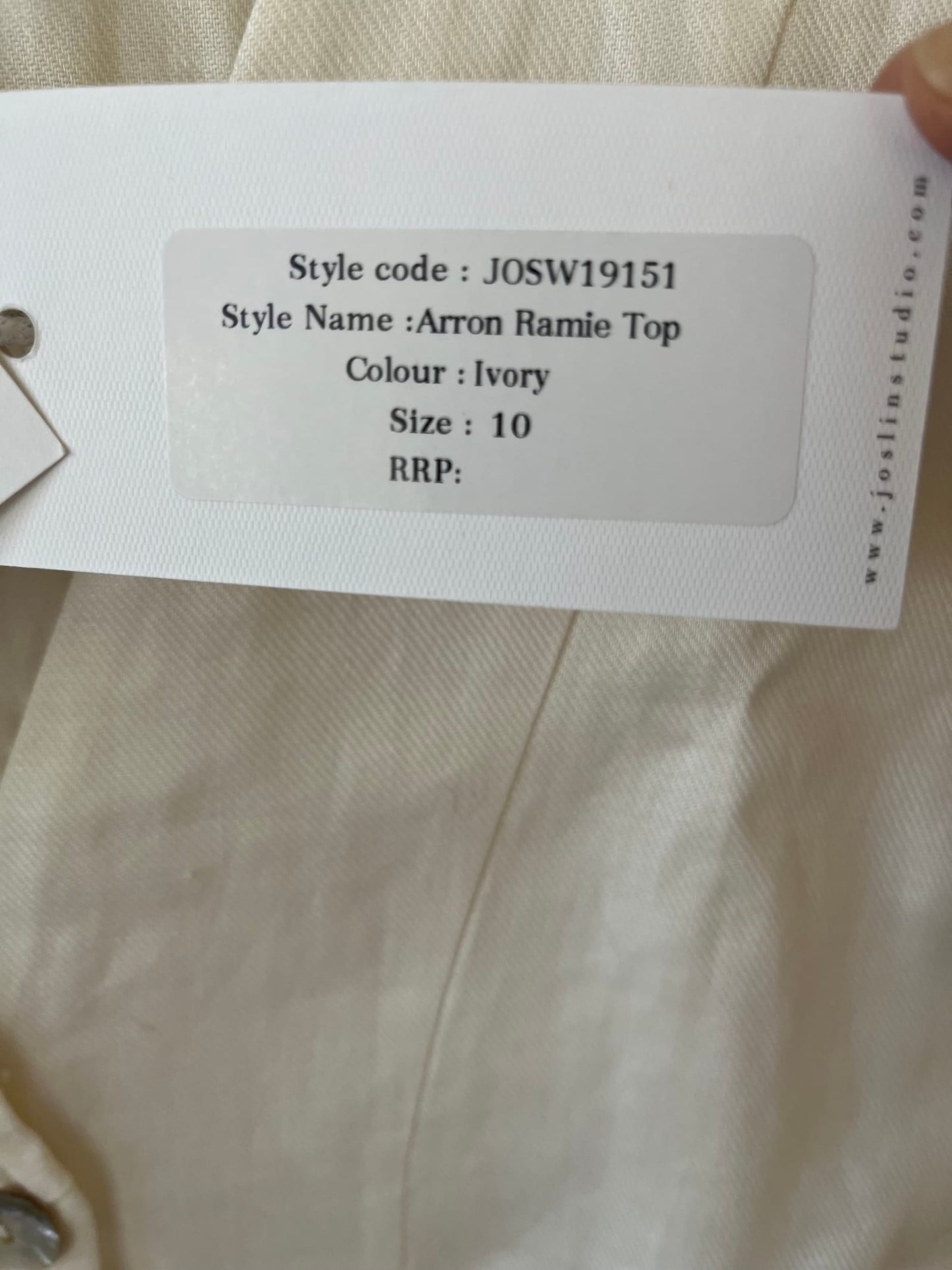 107698