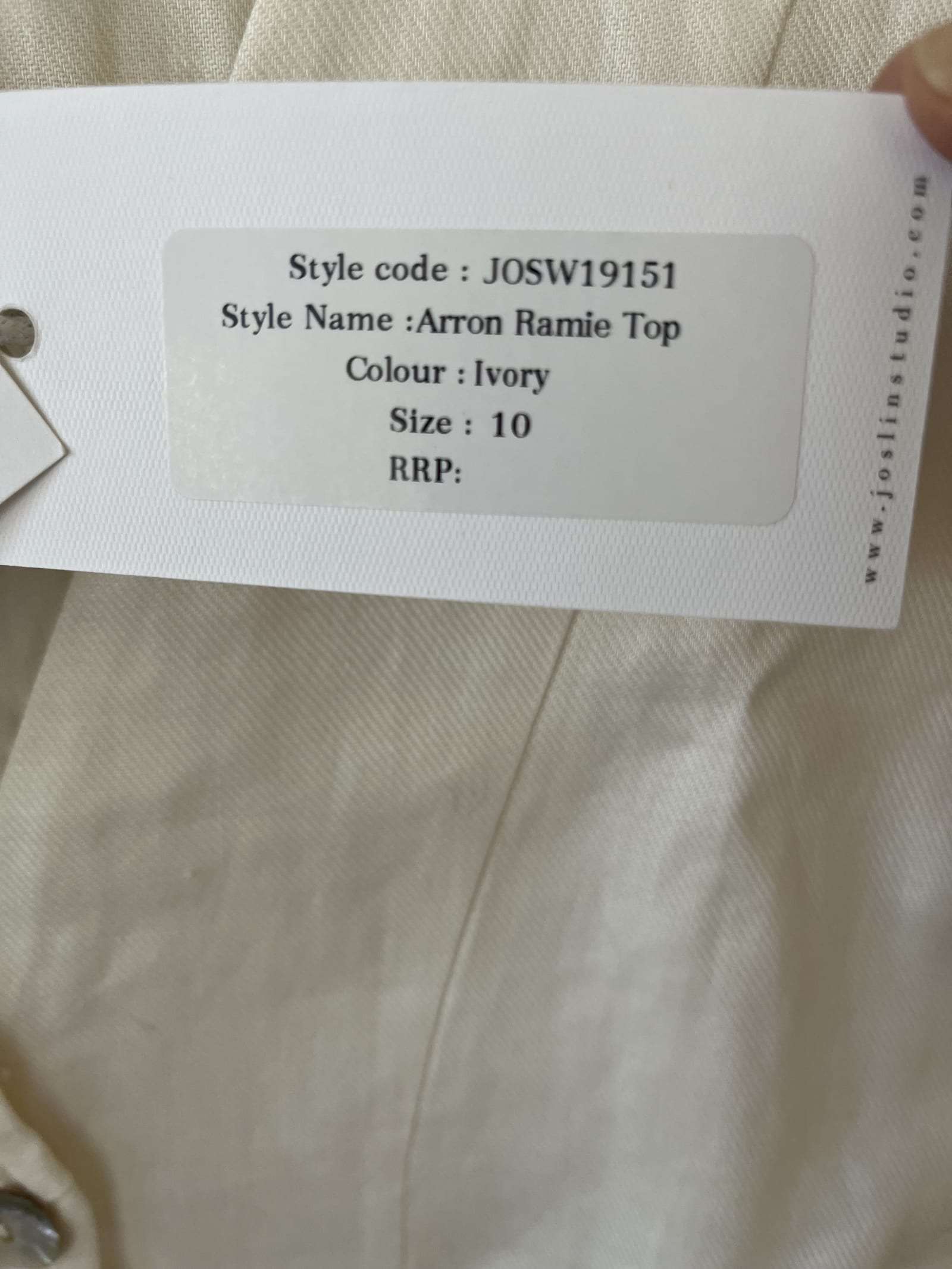 107698