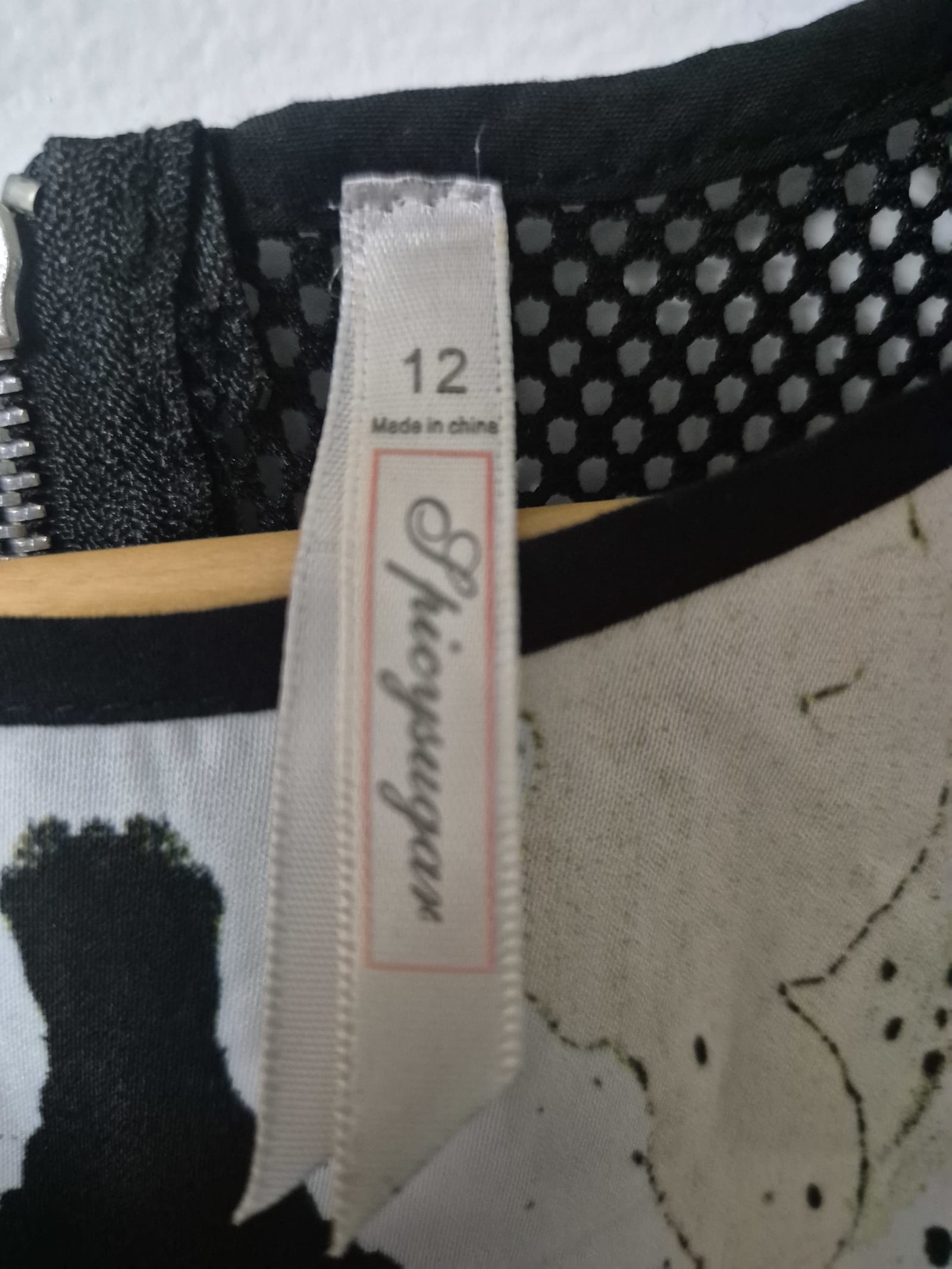 147272