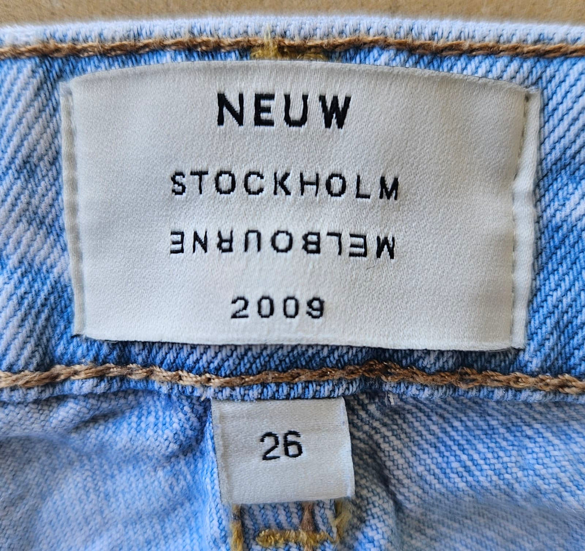 205973