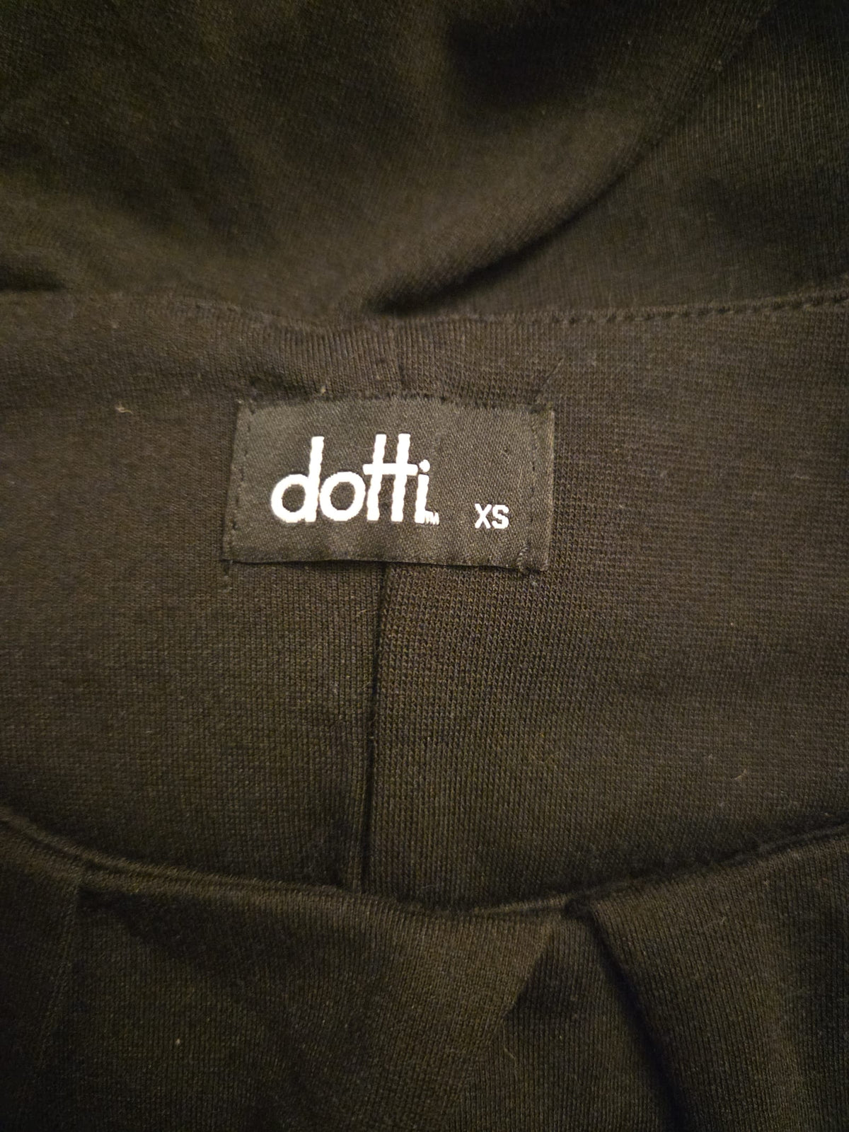 218274
