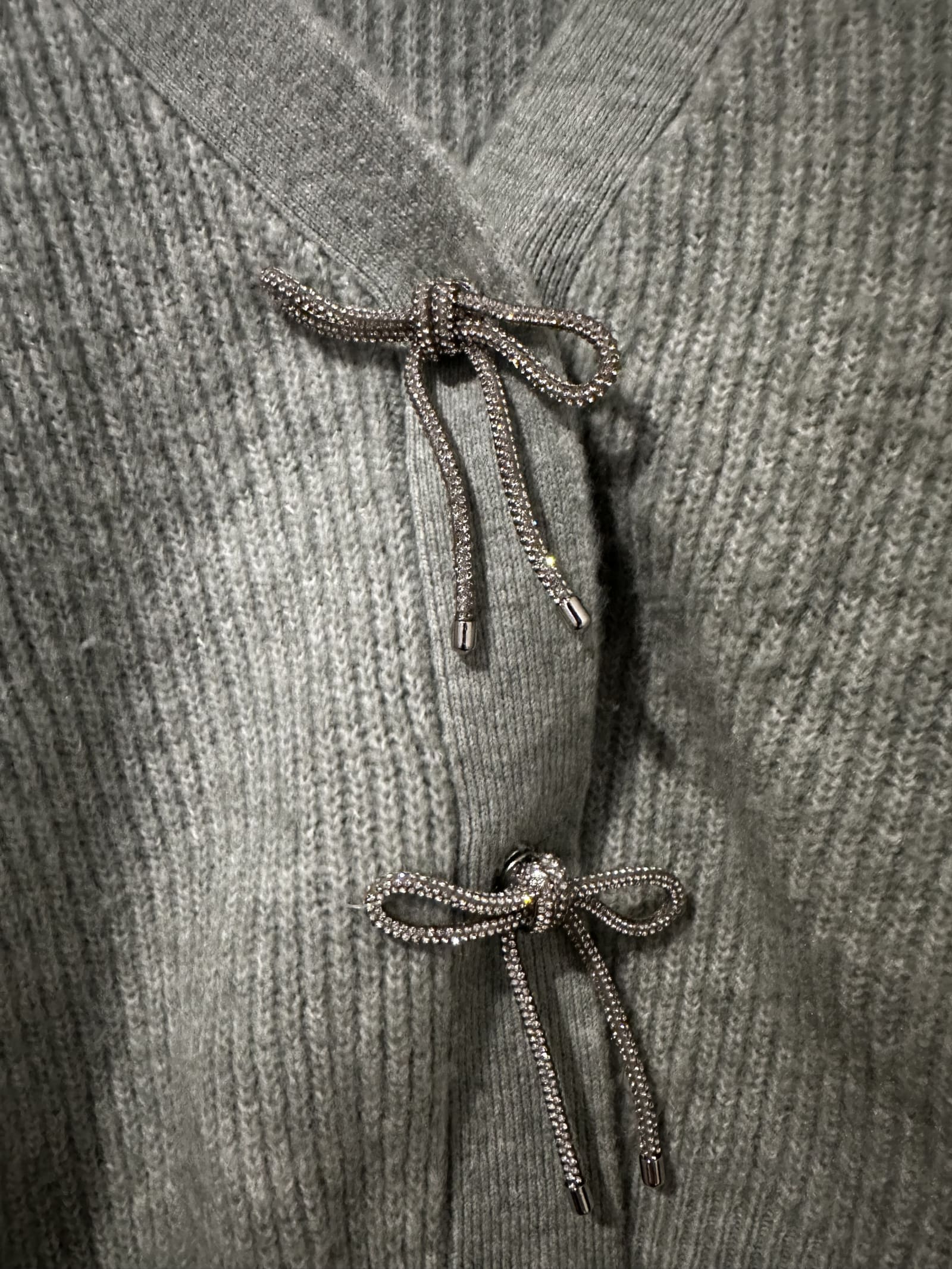 189980