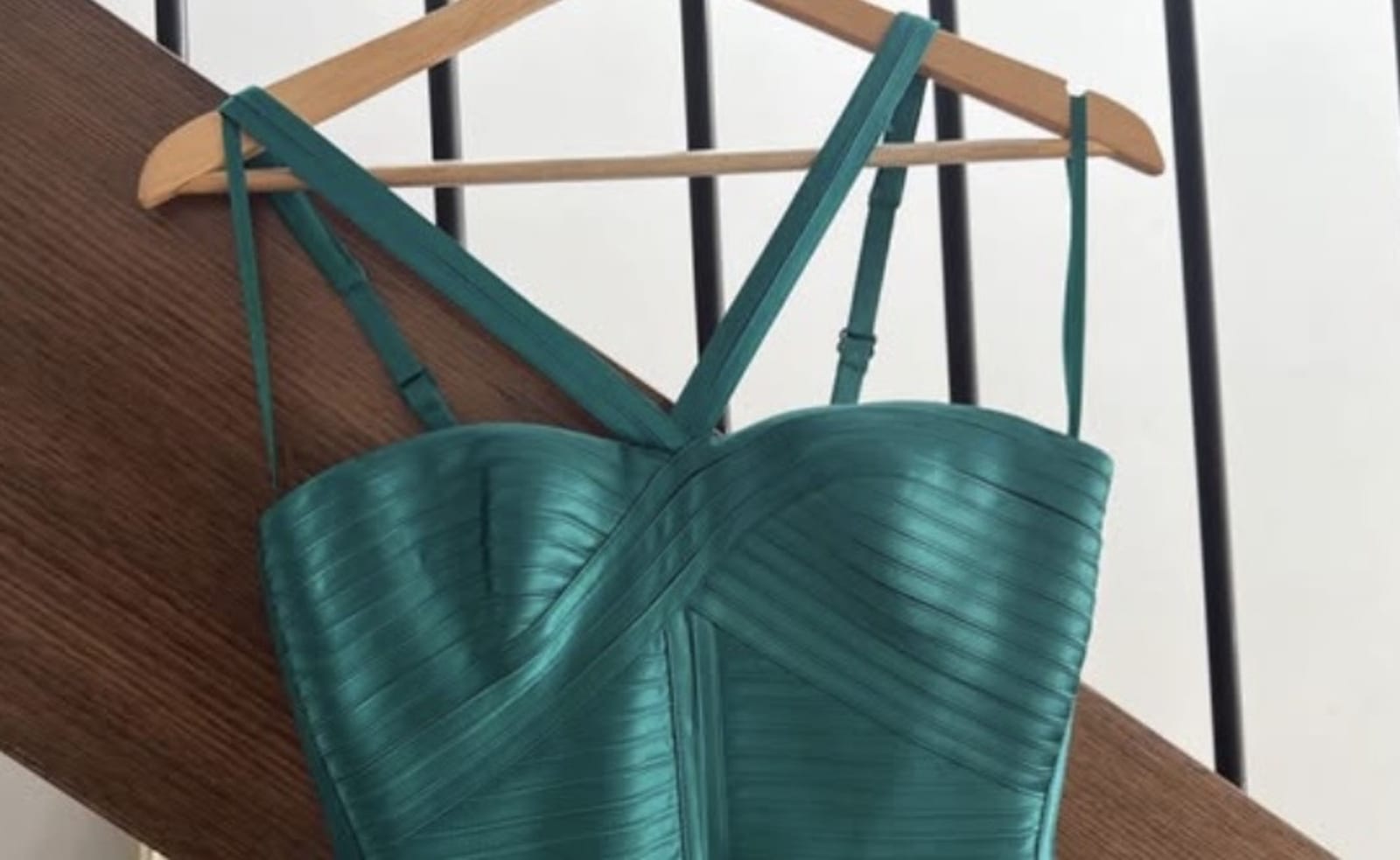 147186