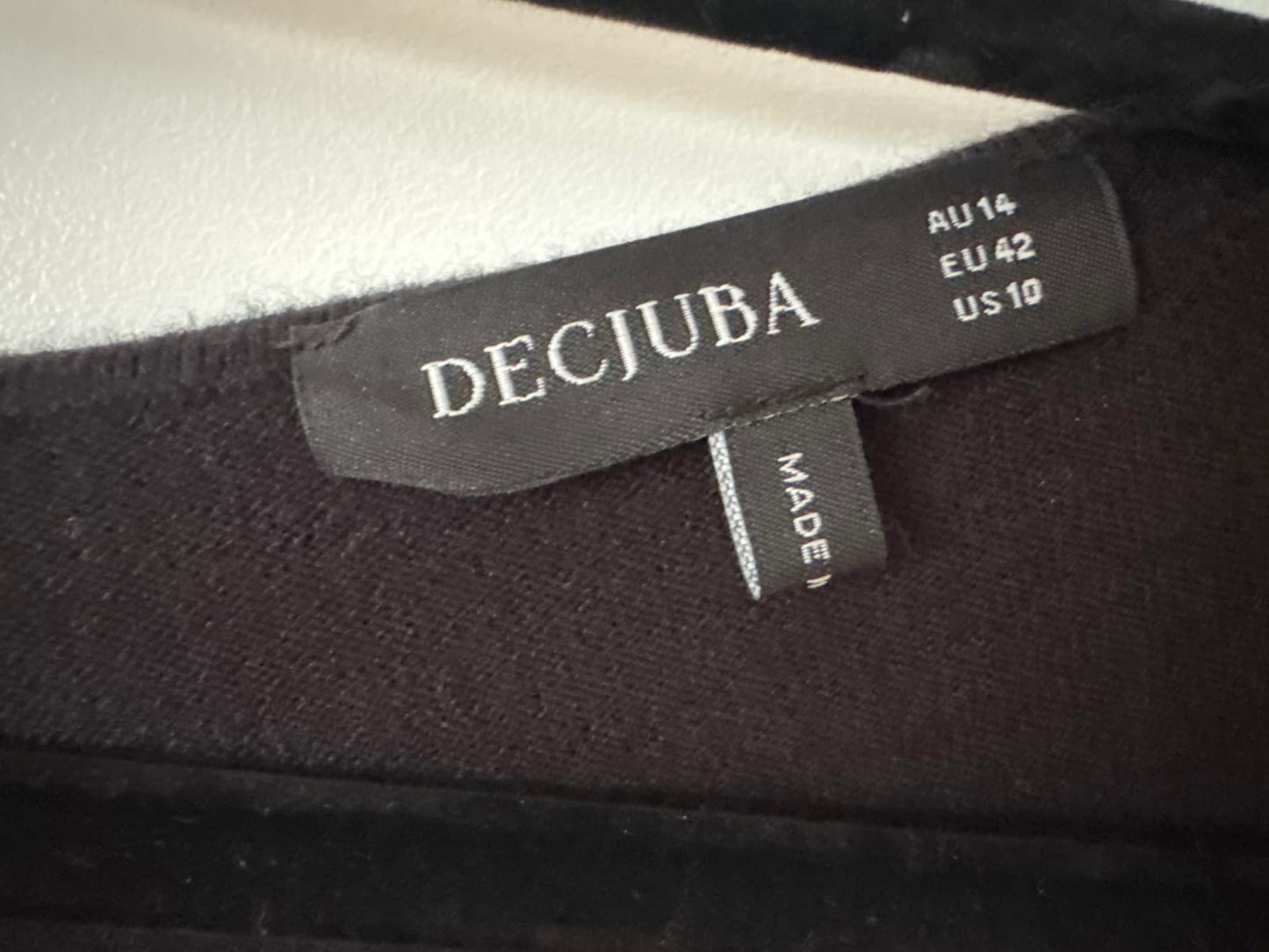 108282