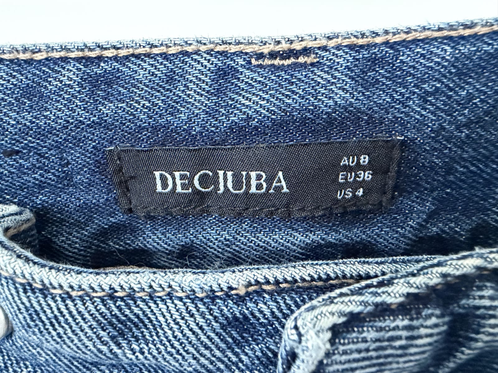 178365