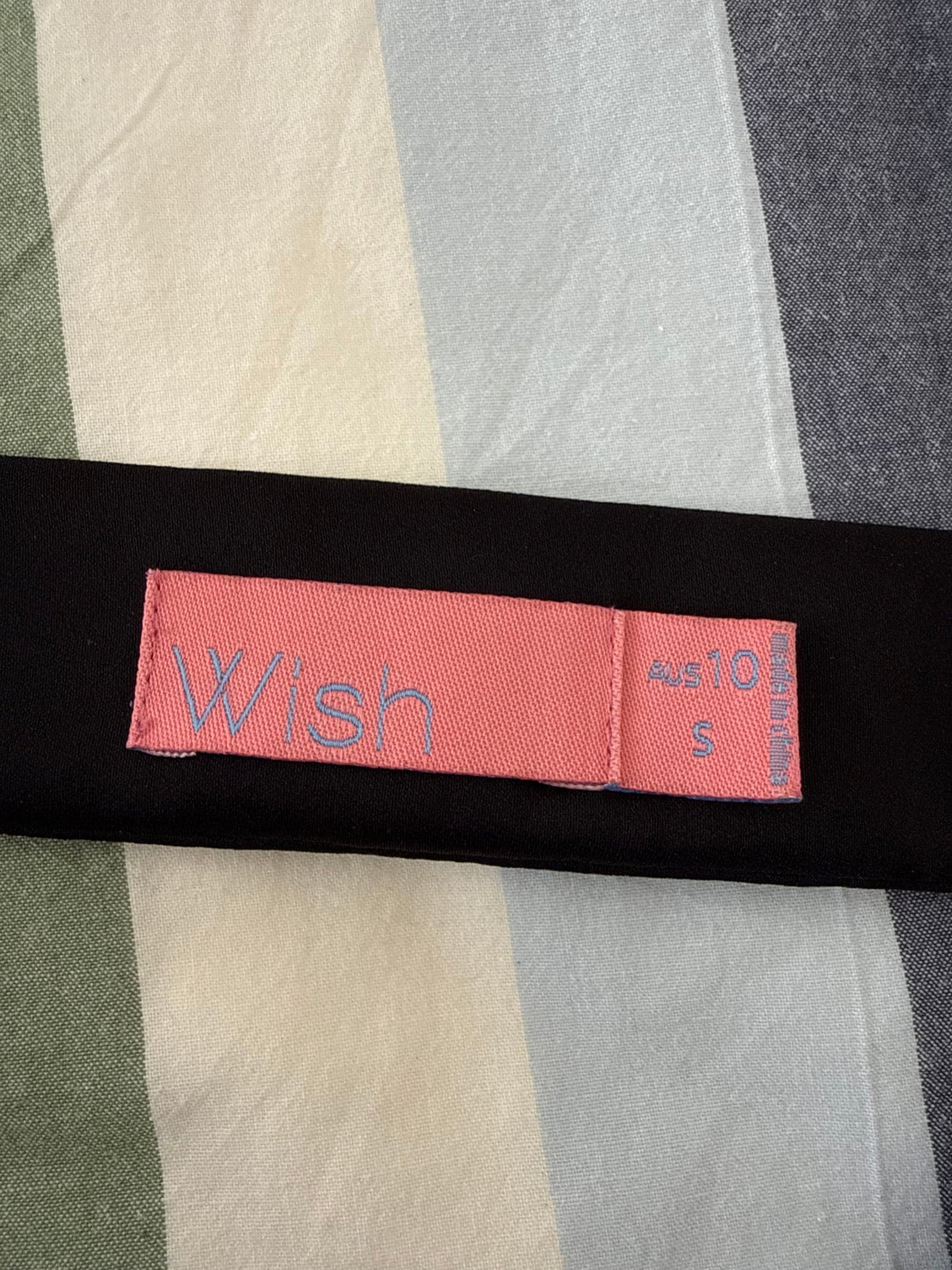 114739
