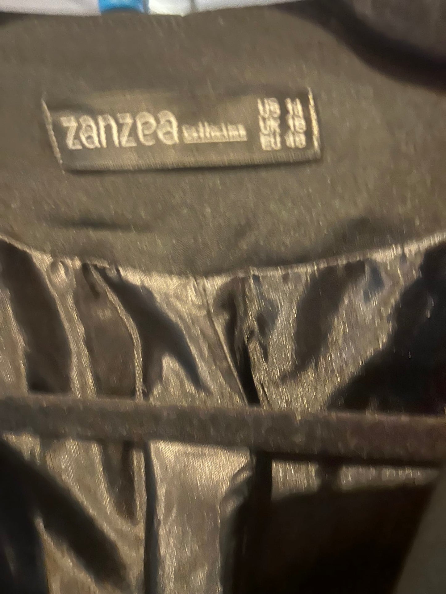 87333