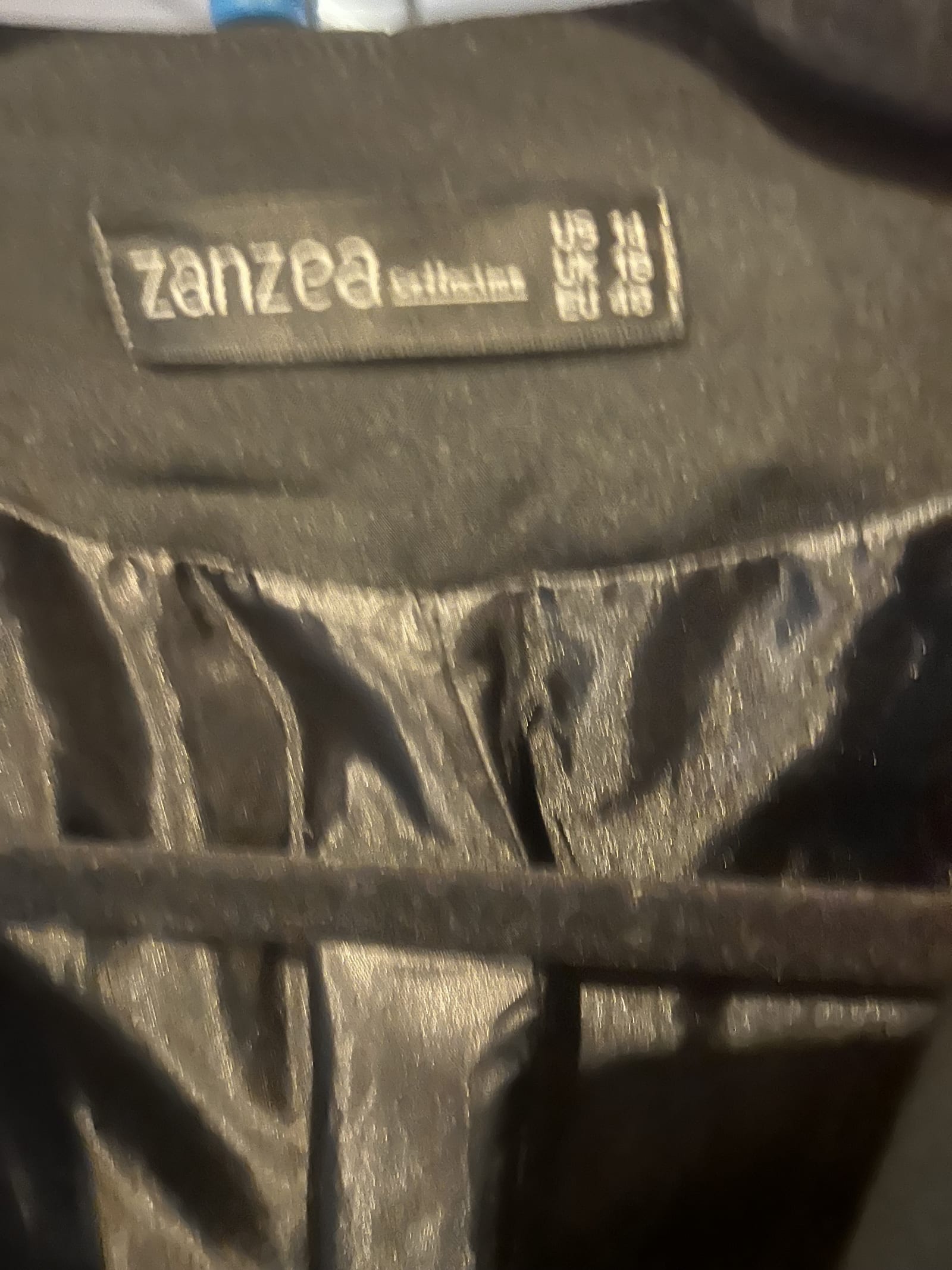 87333