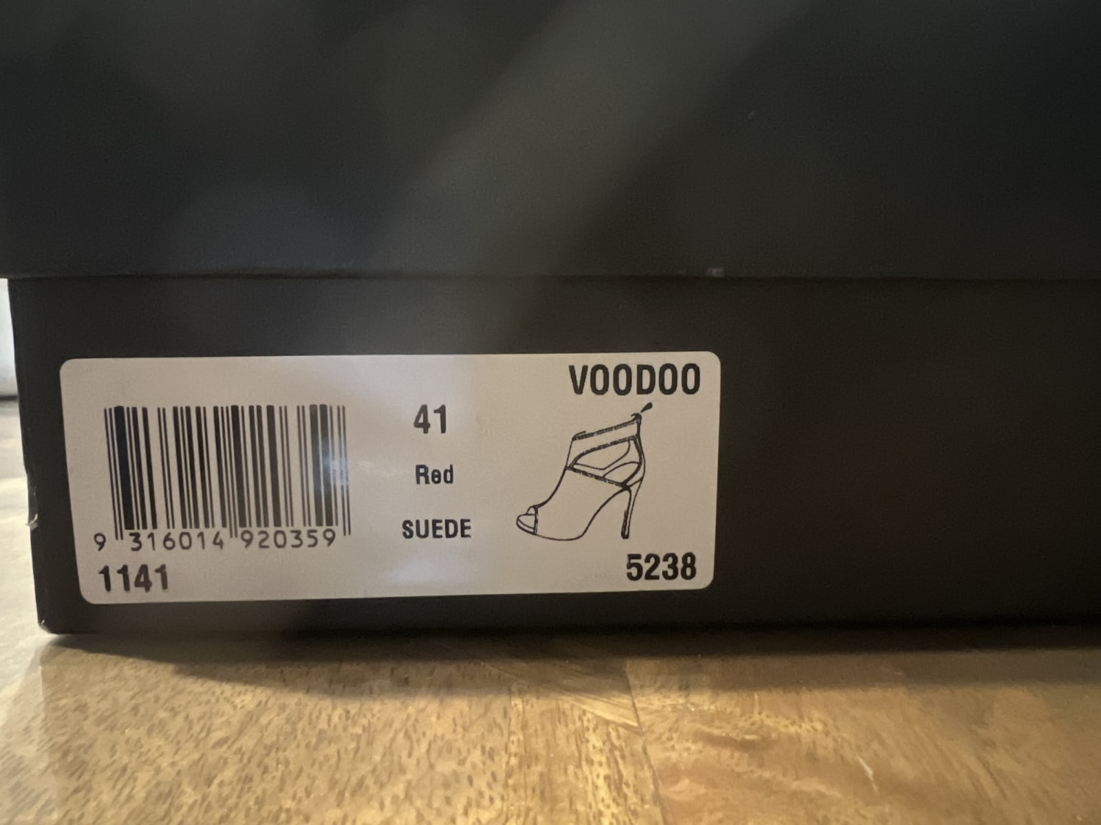 87306