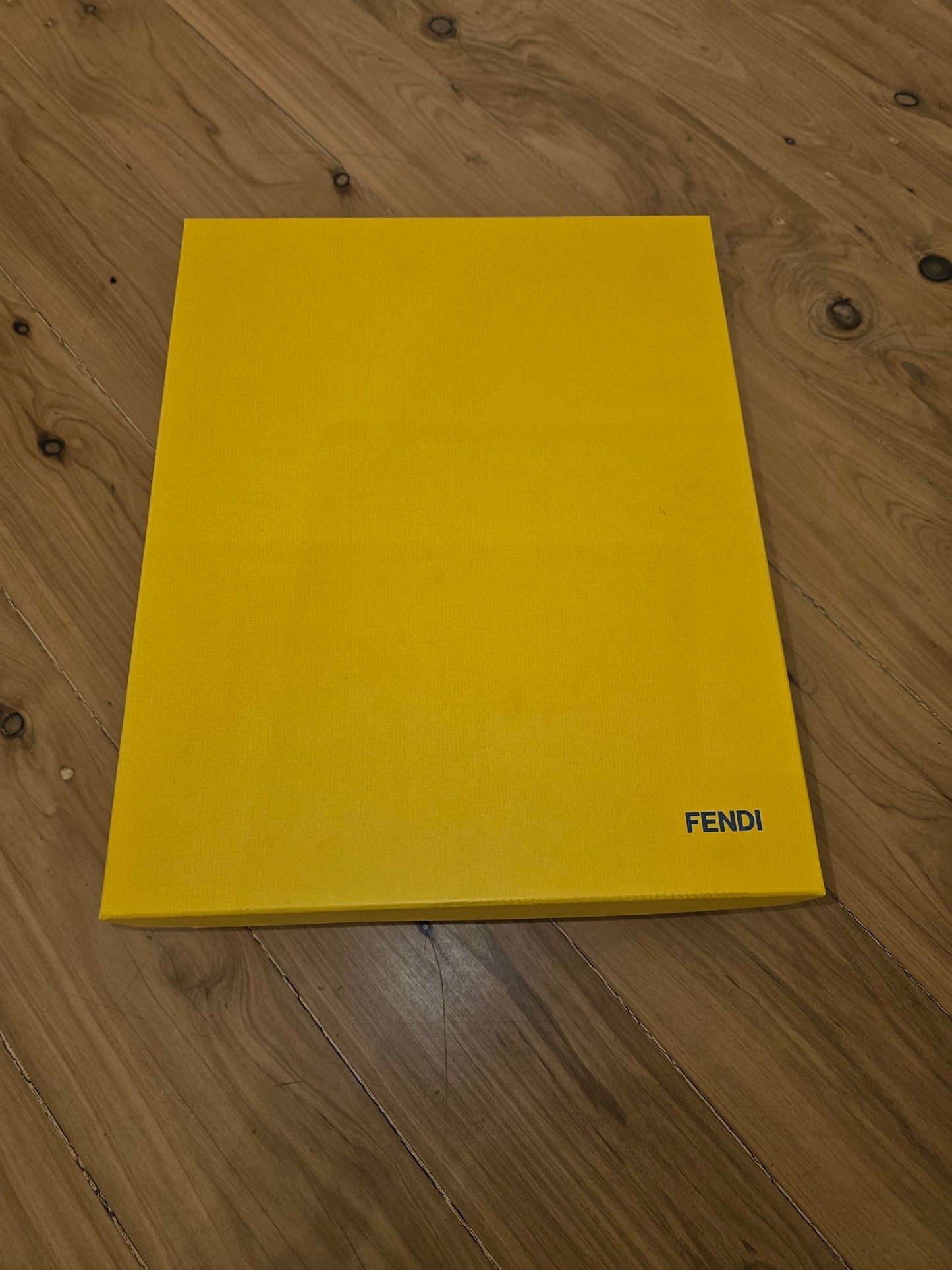 185040