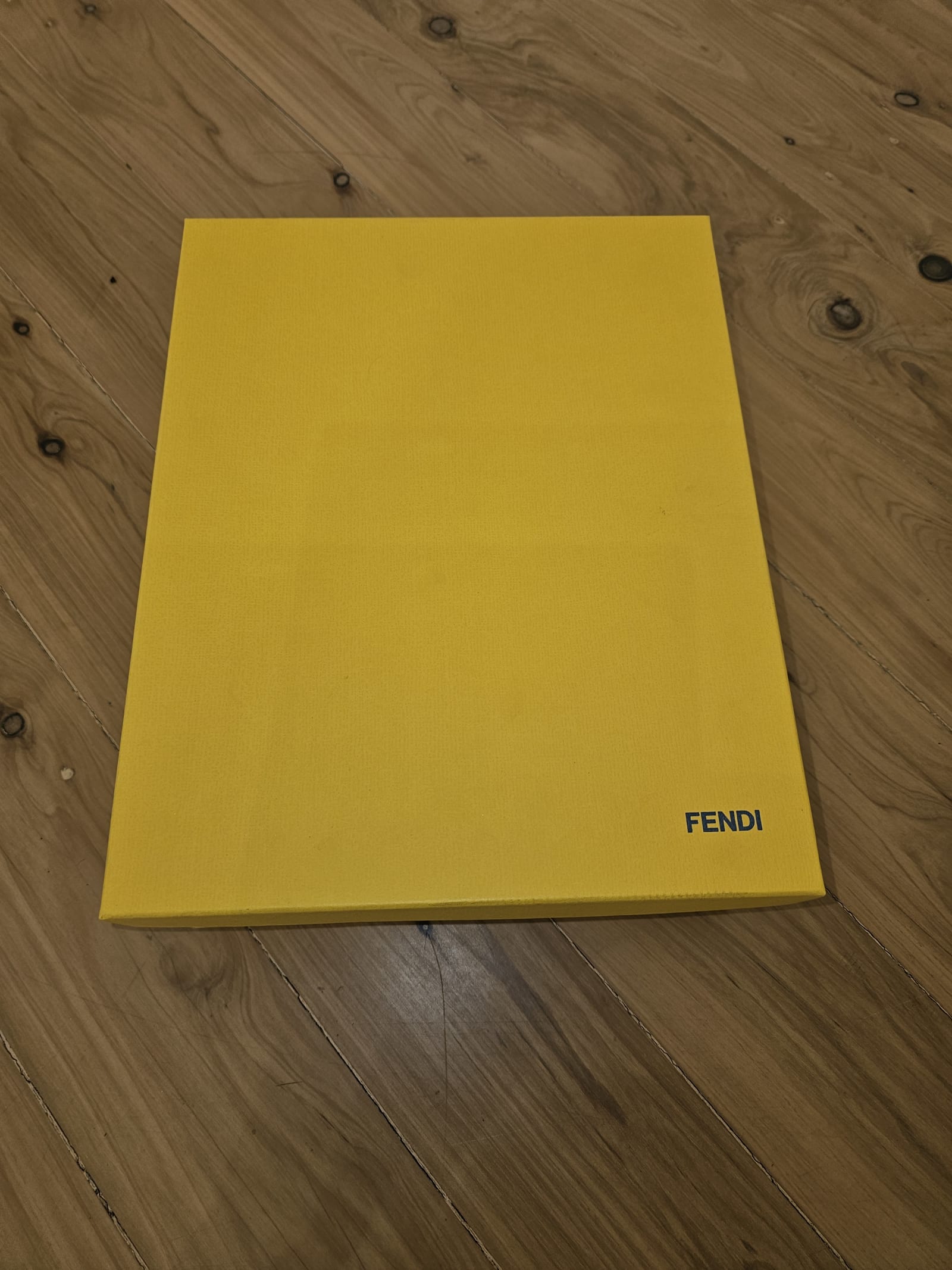 185040