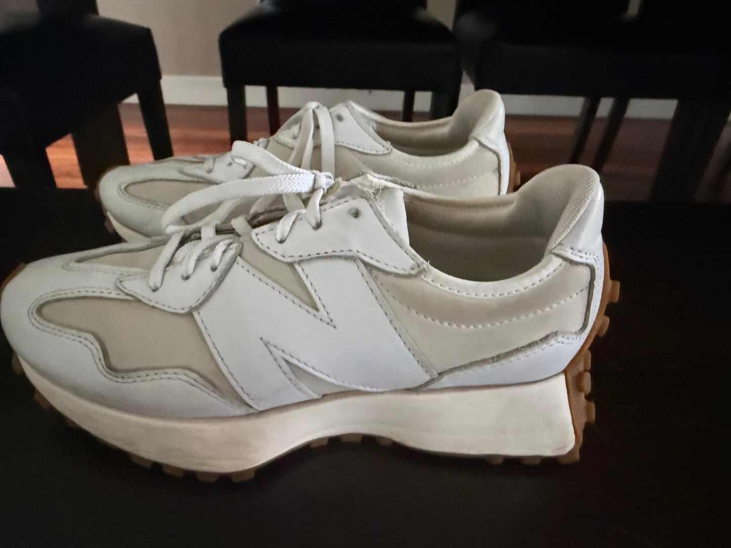 198683