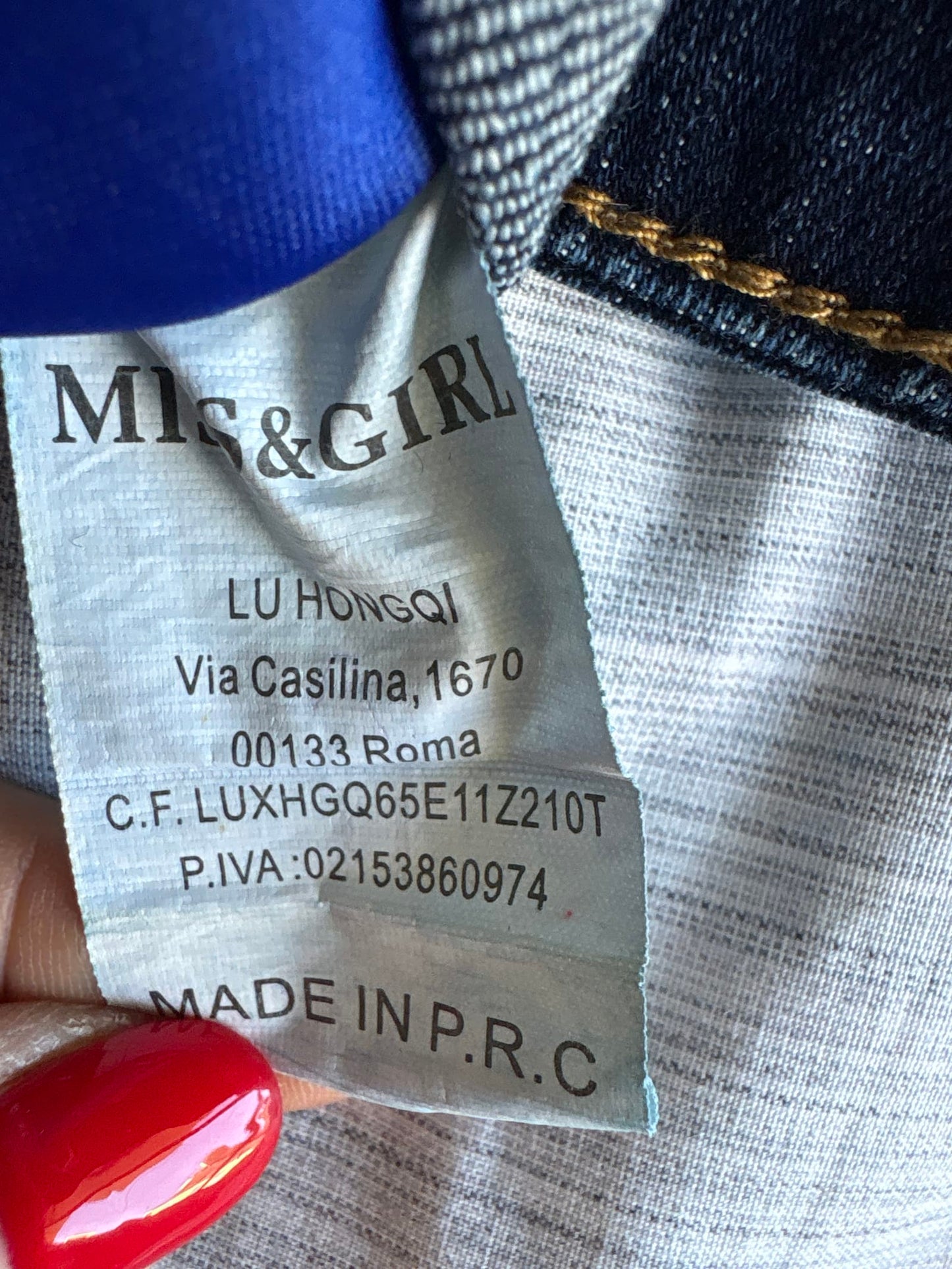 104463