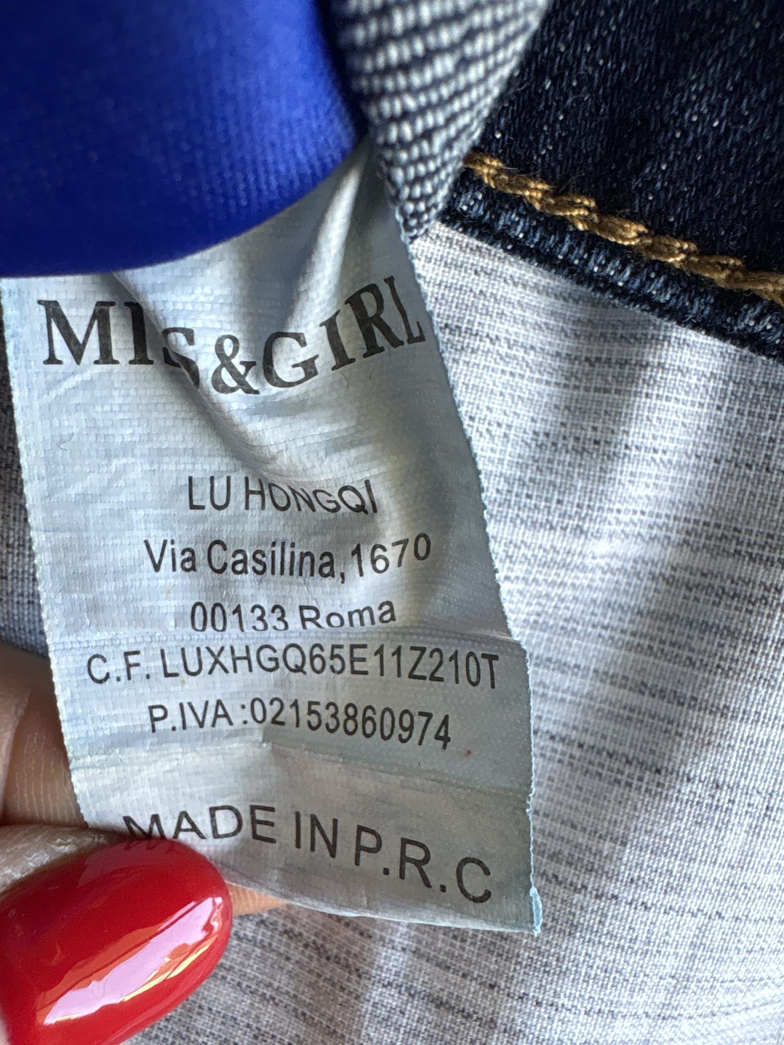 104463
