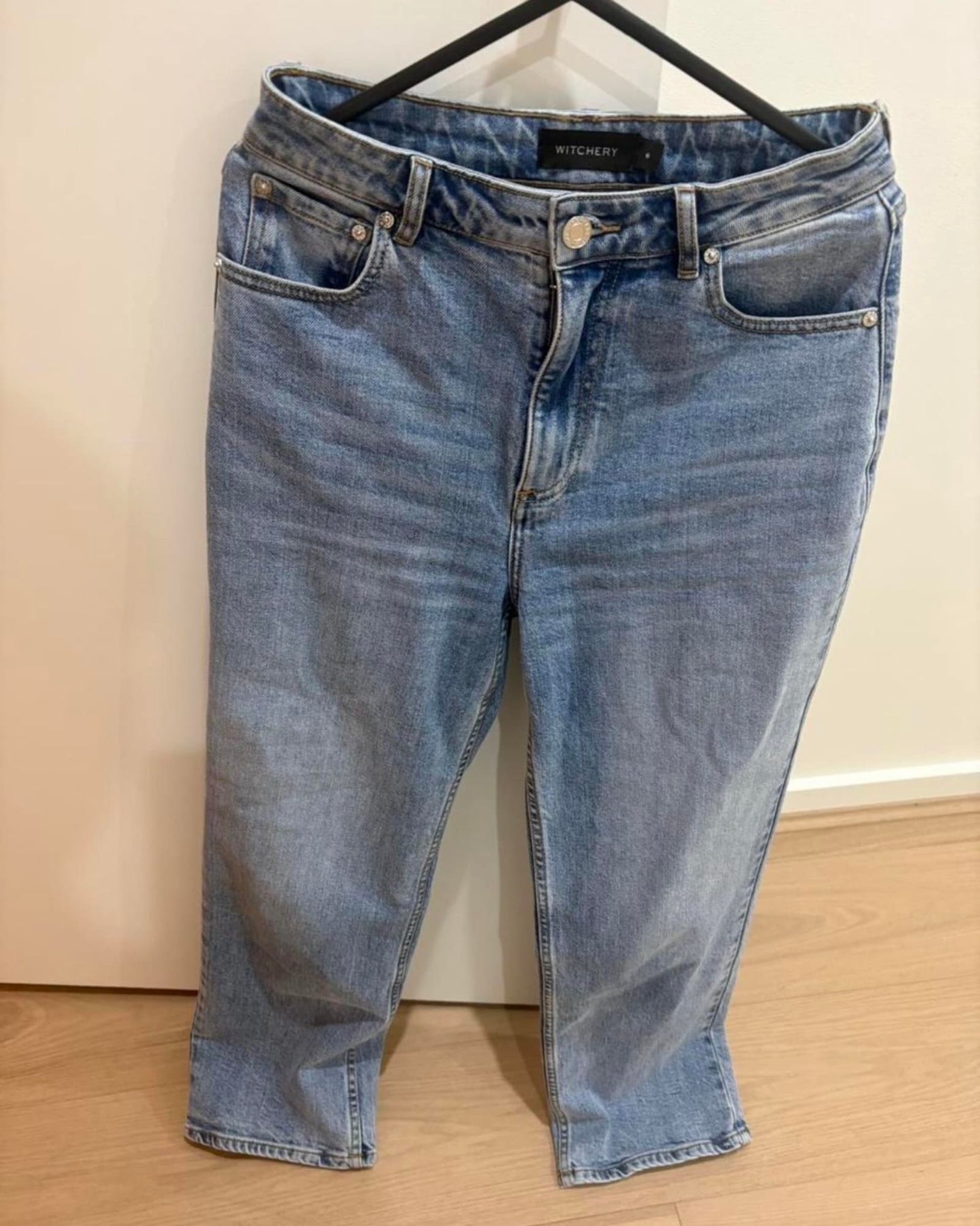 98425