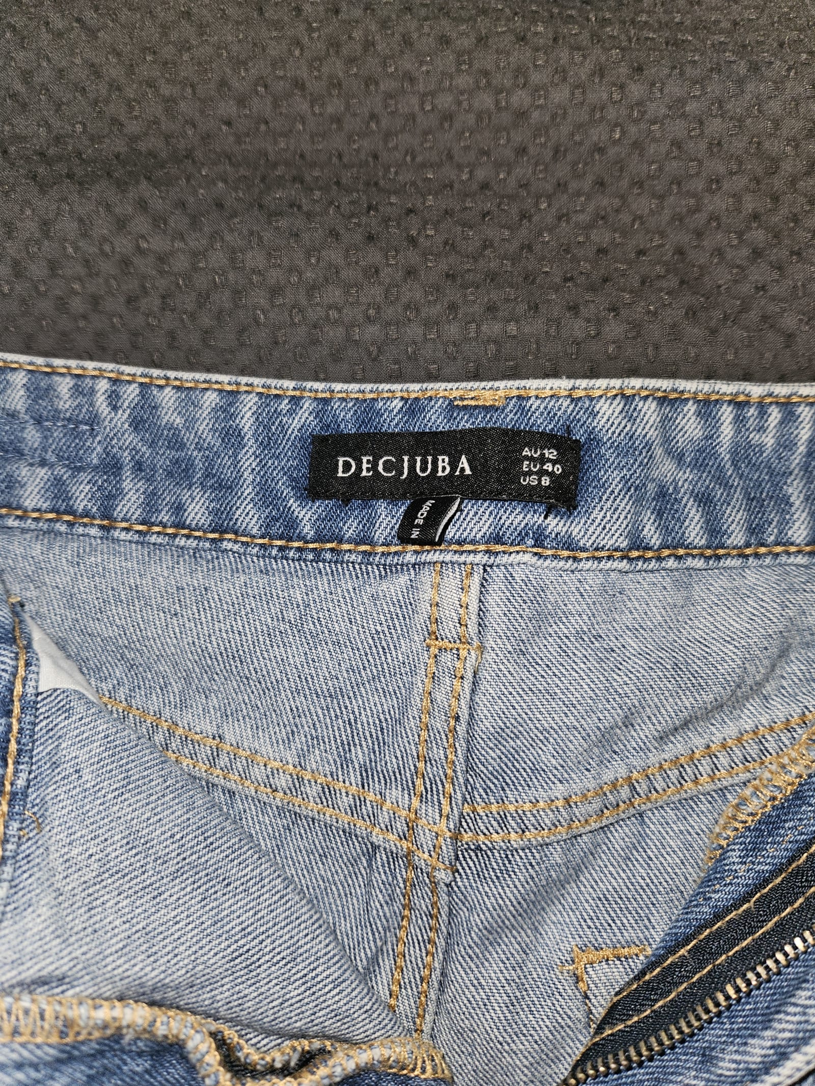 123499