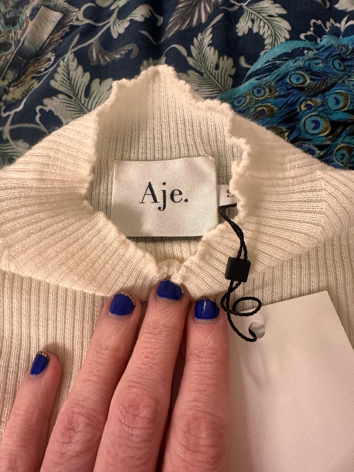 205793