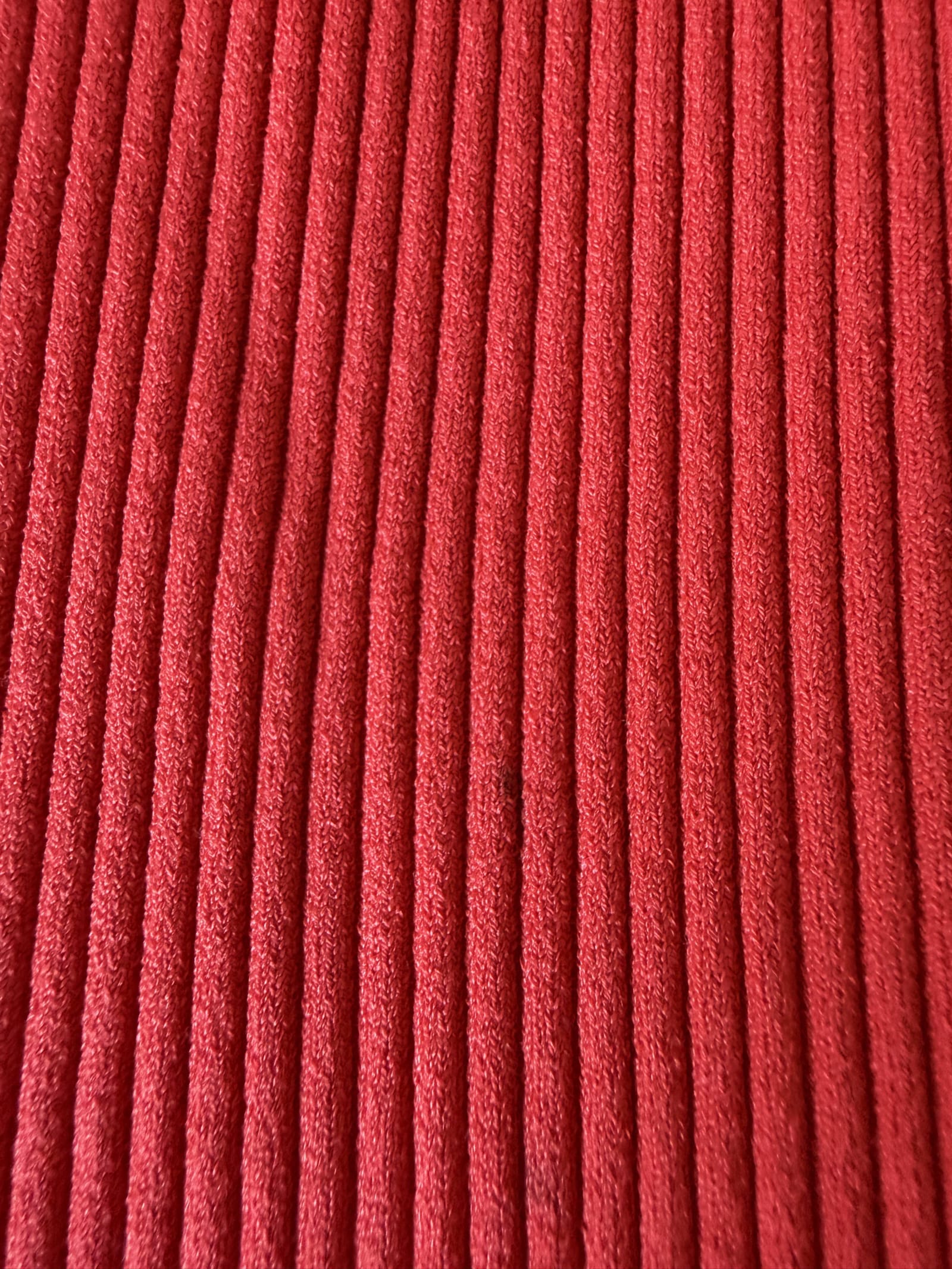 136032