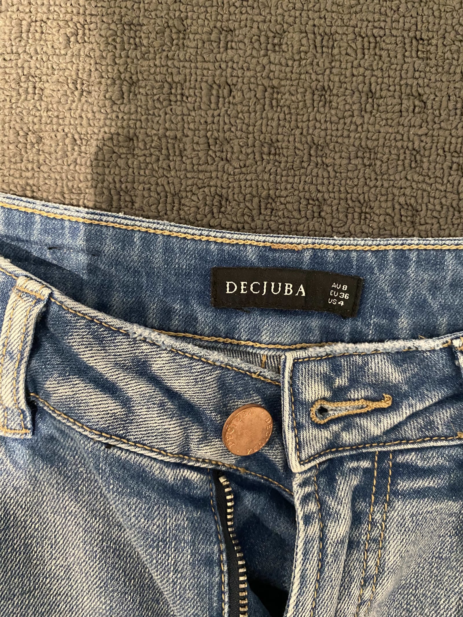 108779