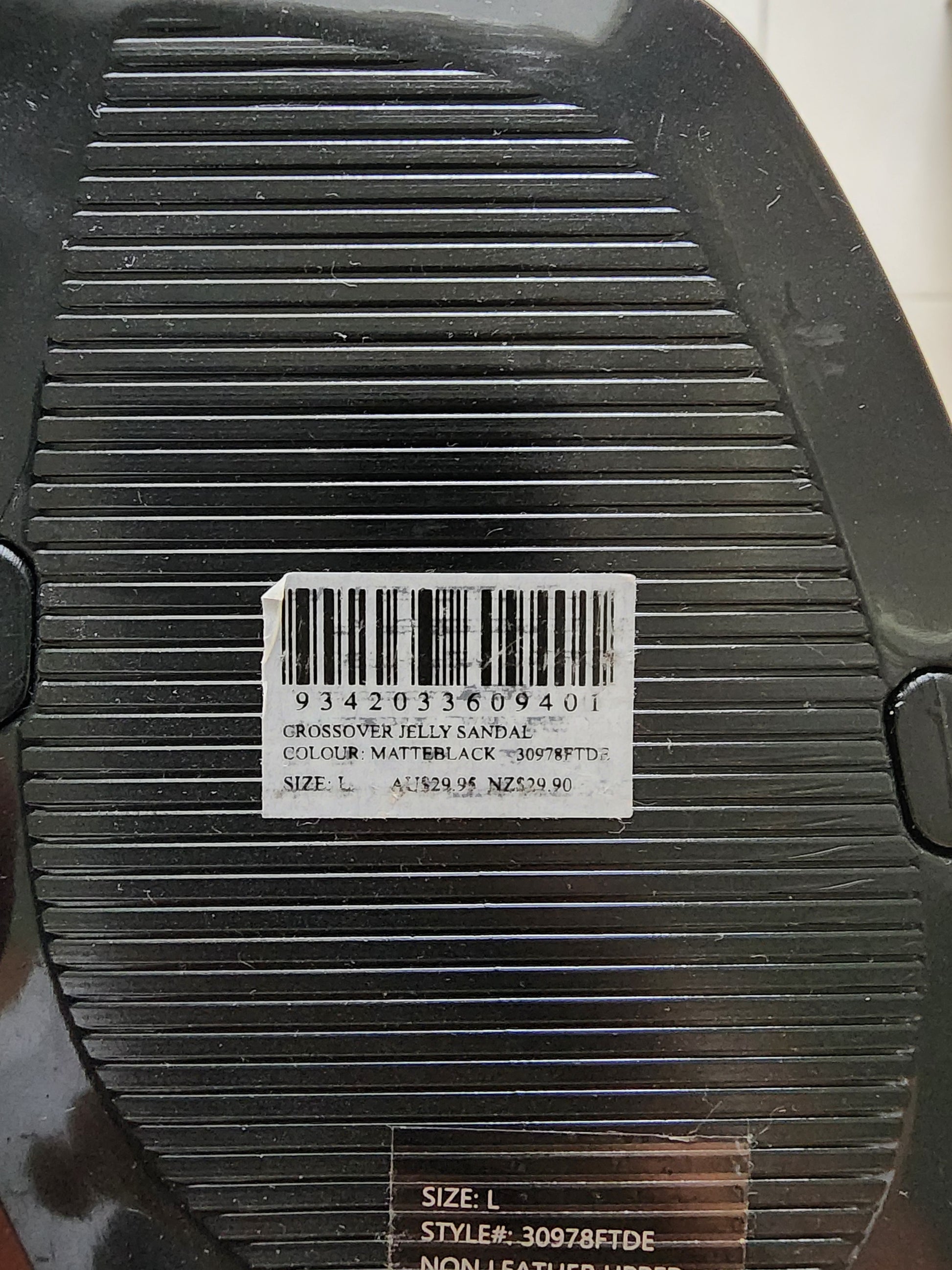 8519