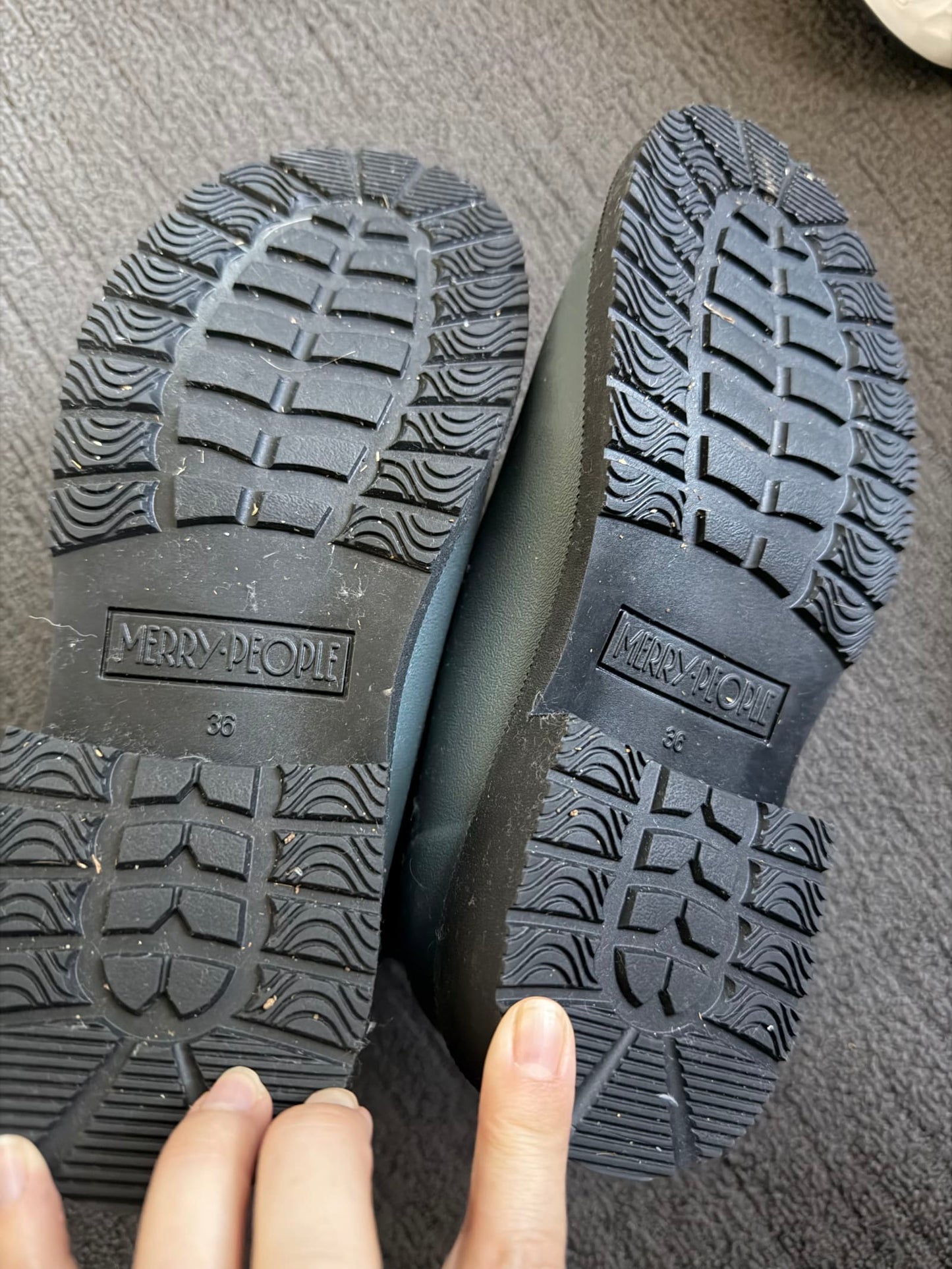 128041