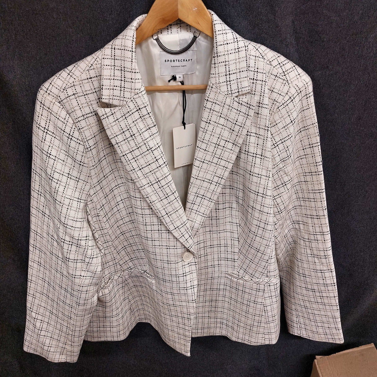 213502