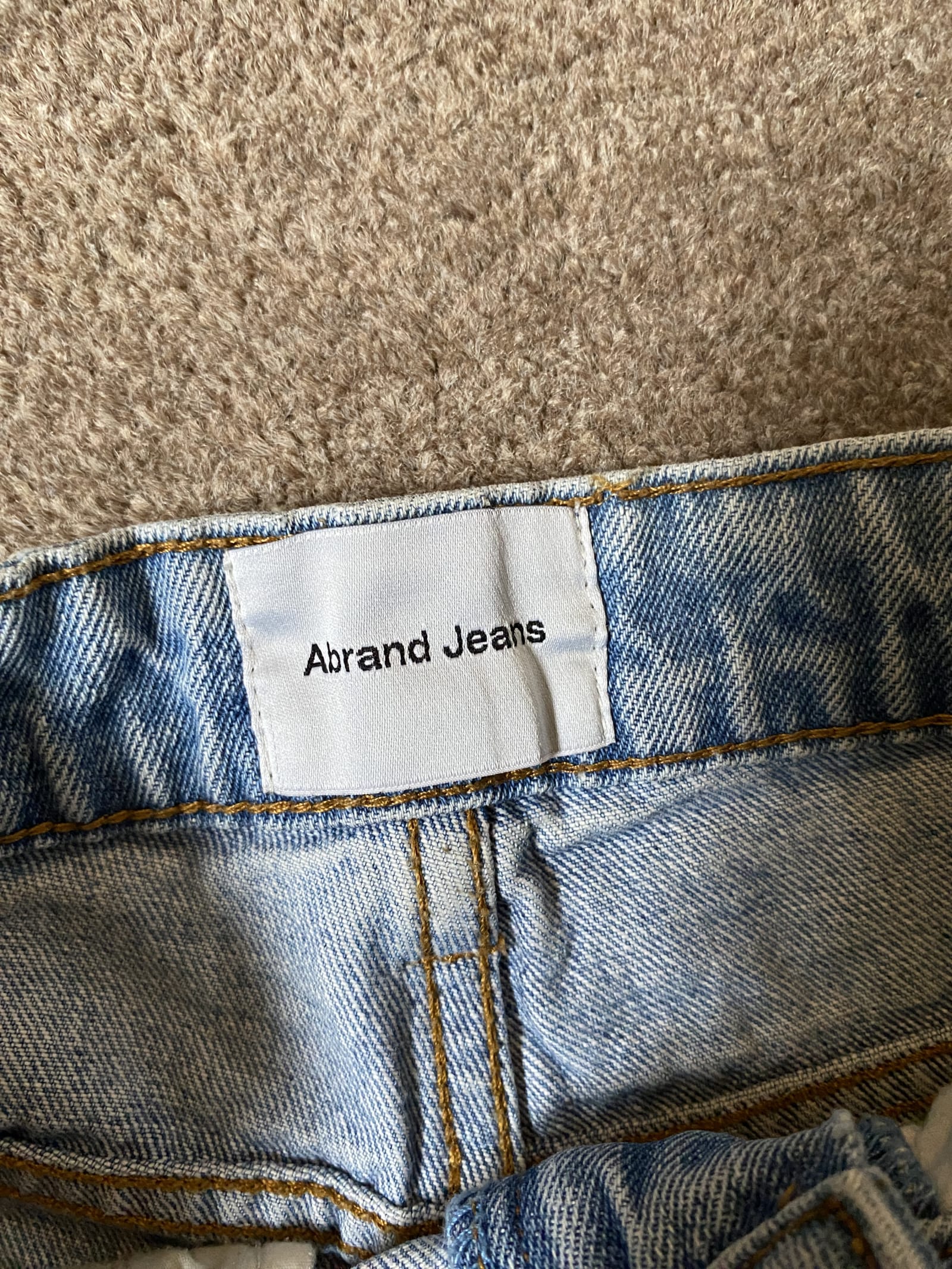 164843