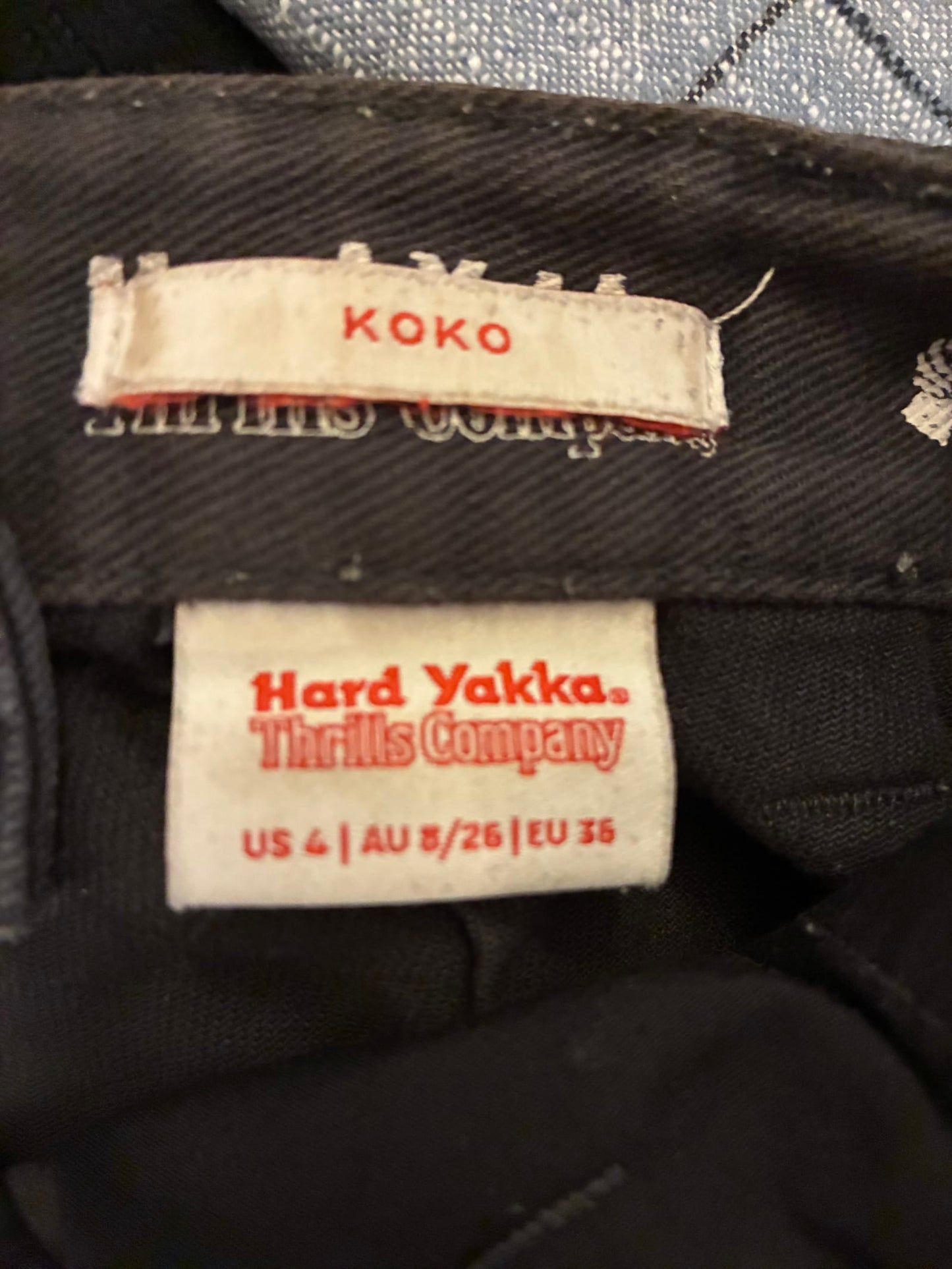 99090