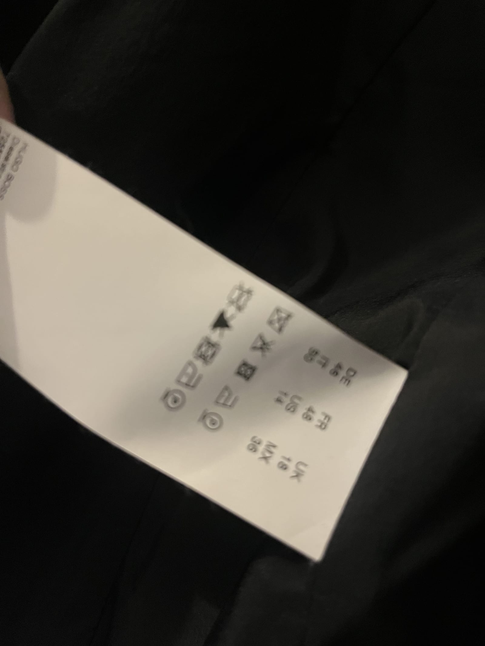 157063