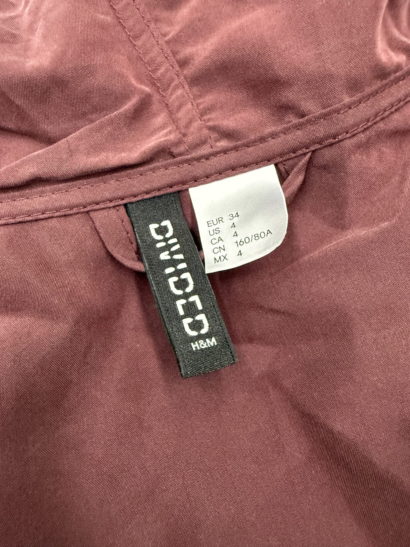 116744