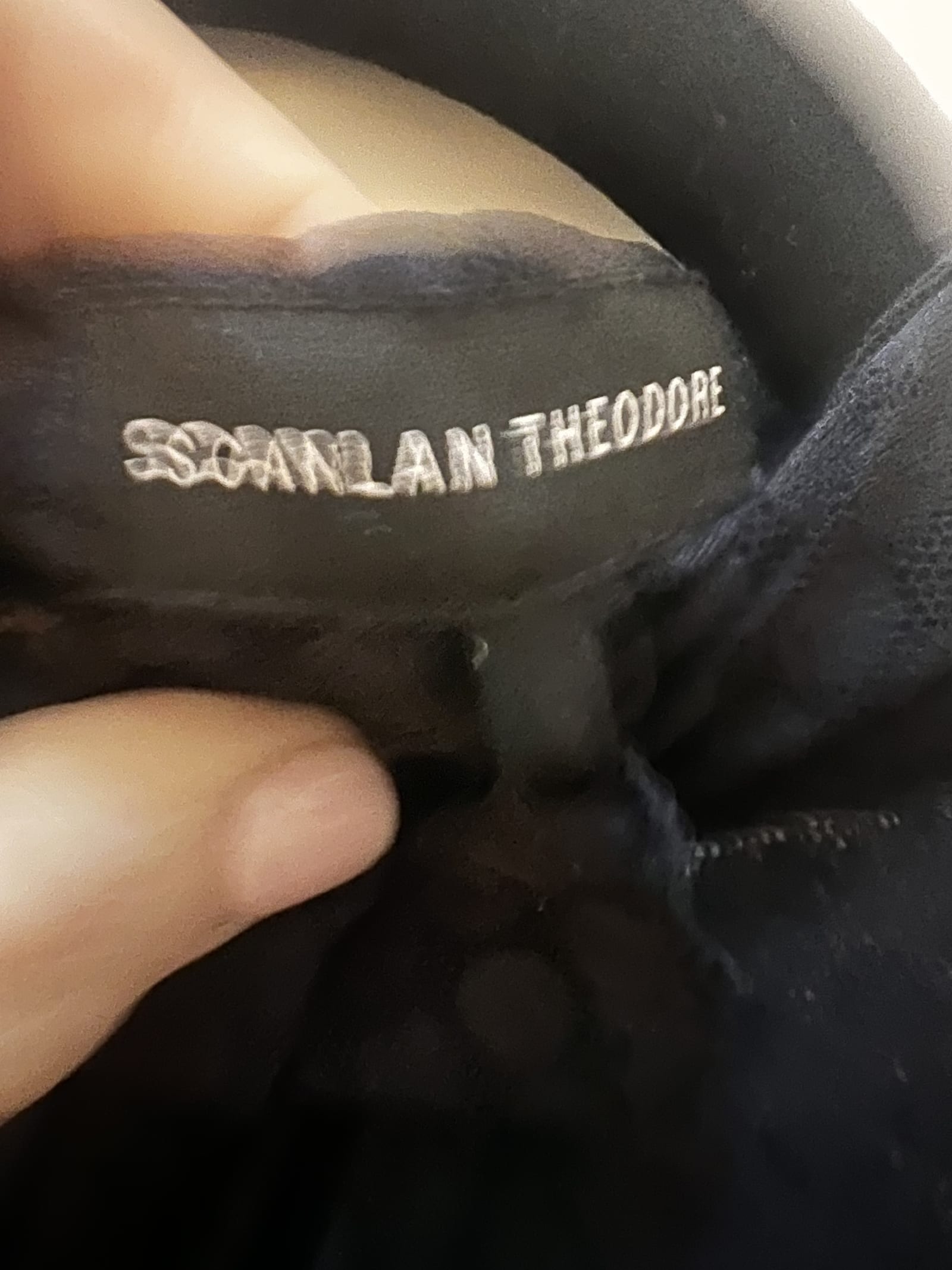 184995