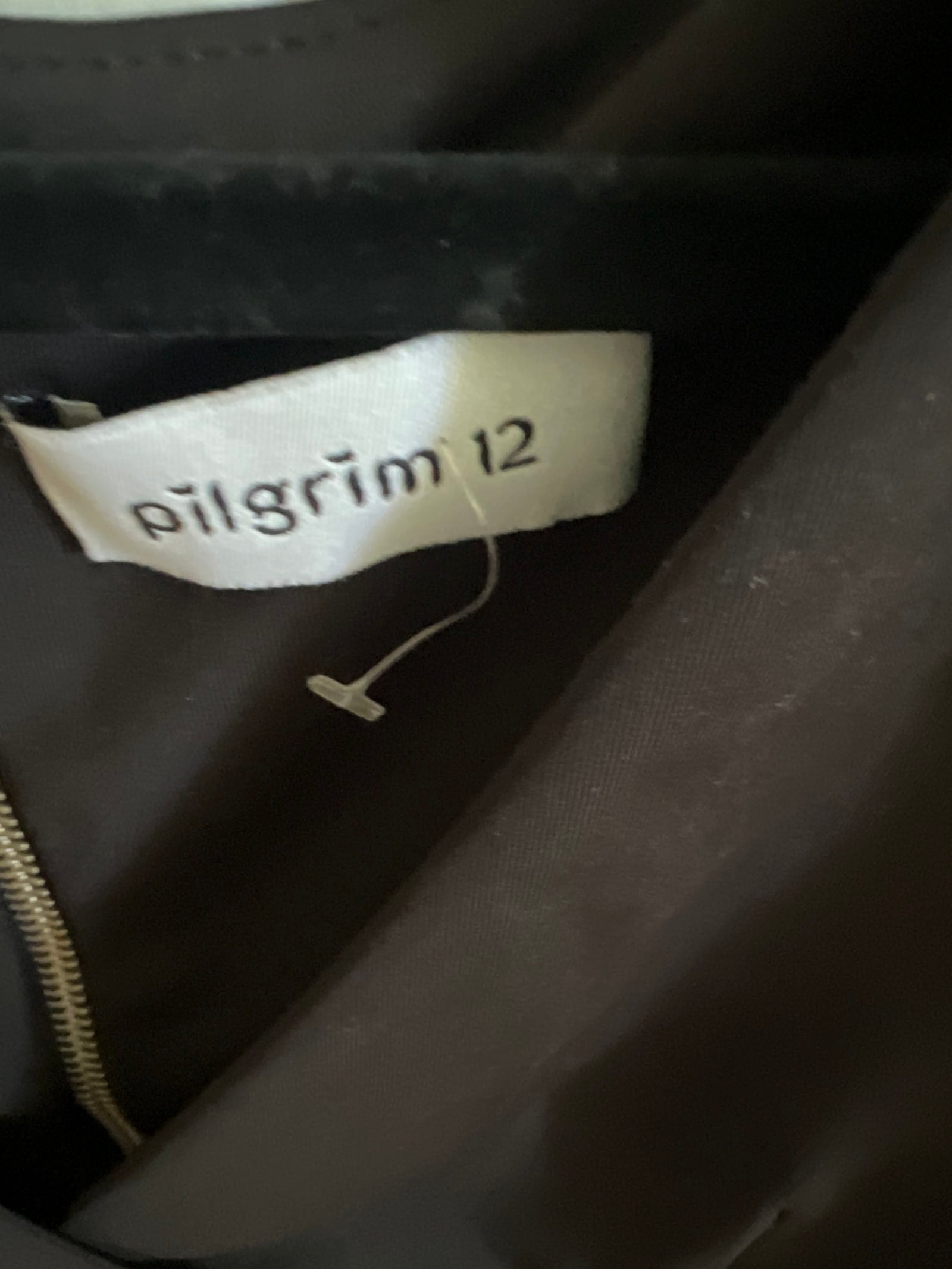 163985